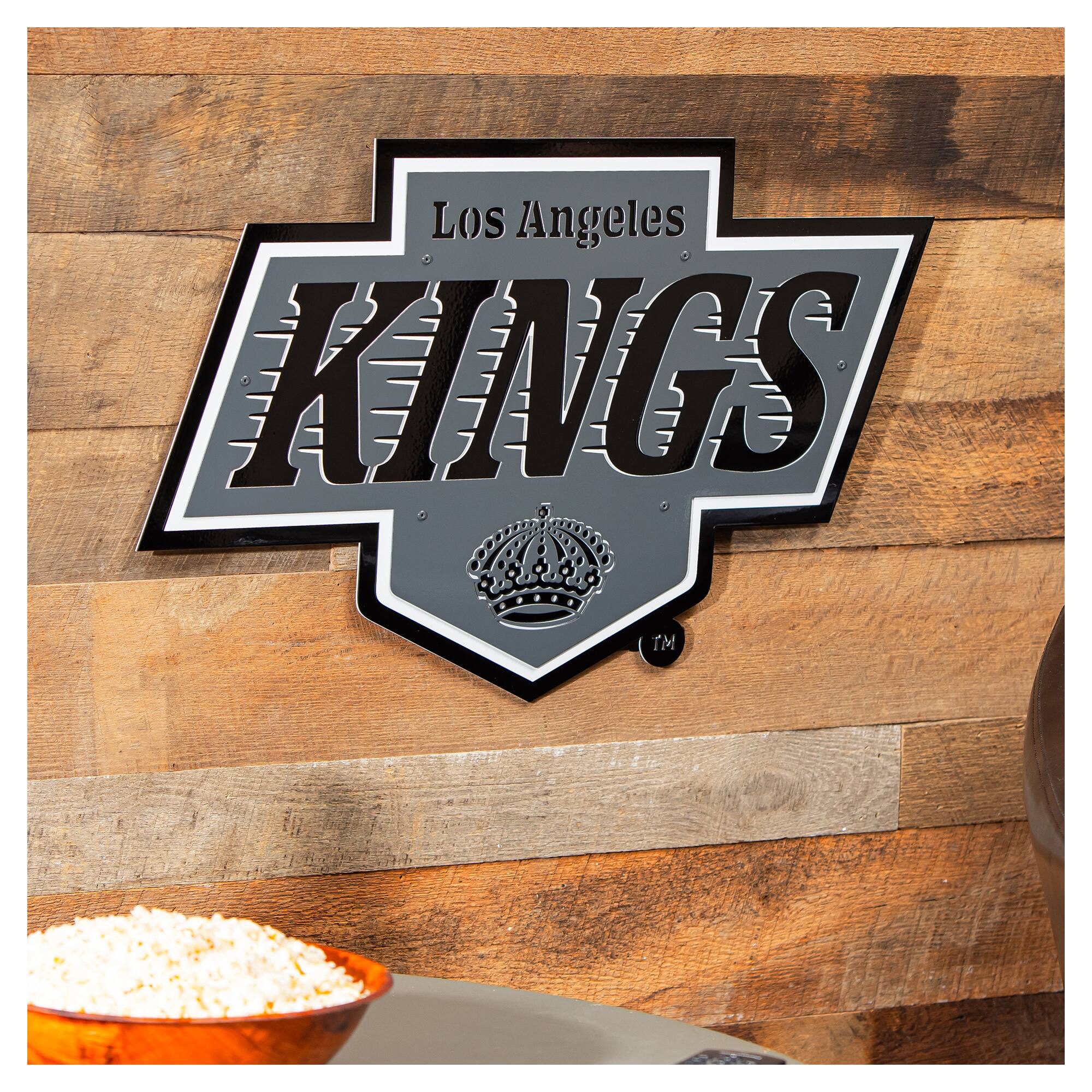 Los Angeles  
KINGS  
TM