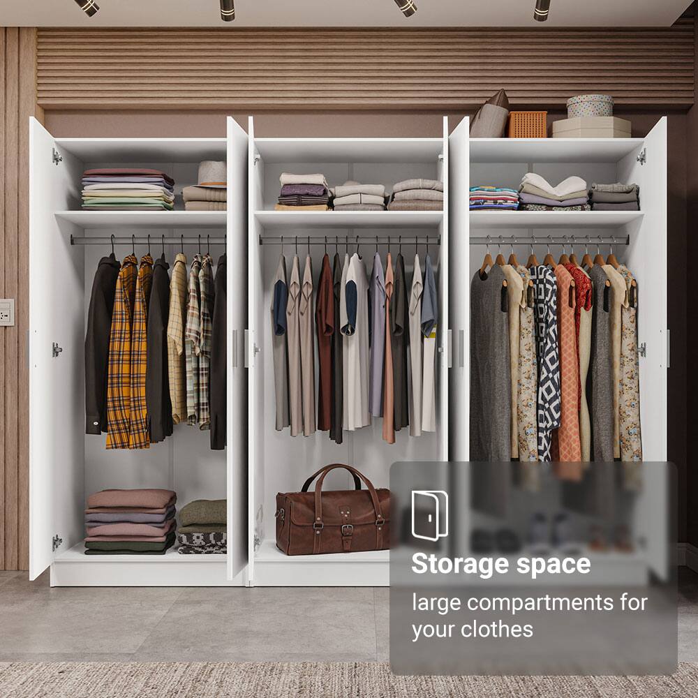 Storage space  
large compartments for your clothes