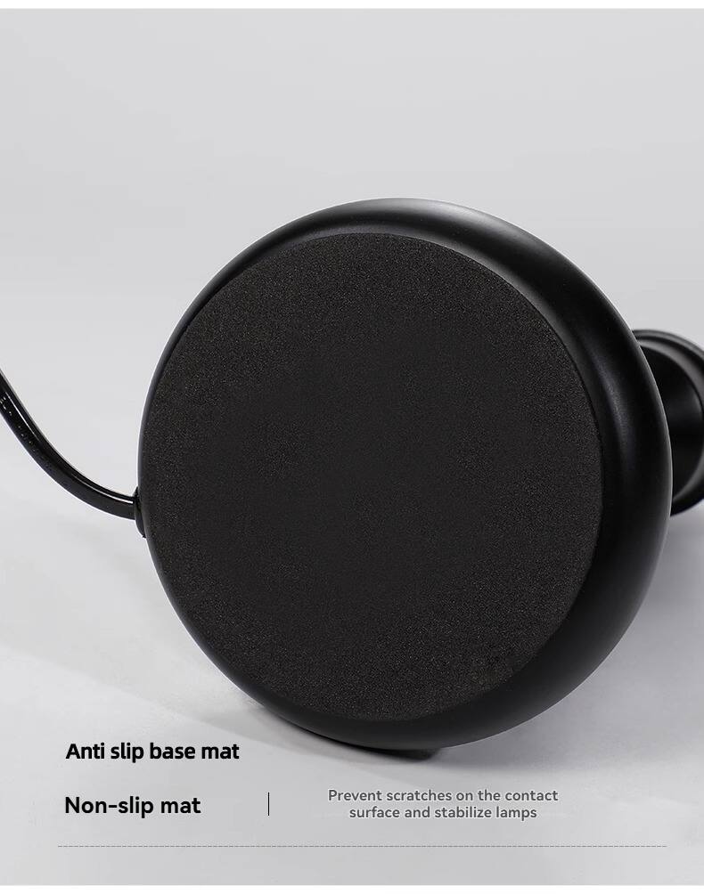 Anti slip base mat  
Non-slip mat  

Prevent scratches on the contact surface and stabilize lamps
