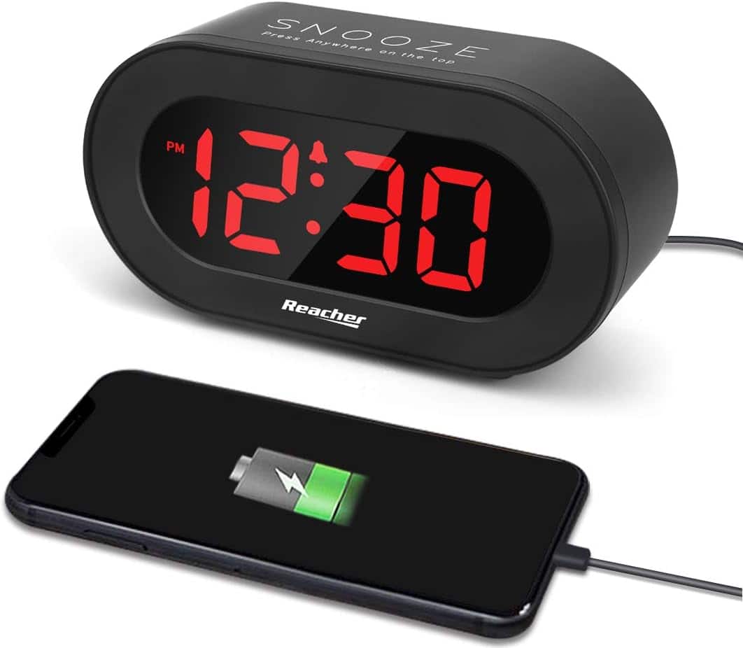 Stamp n Camp - REACHER Small LED Digital Alarm Clock with Simple Operation, Full Range Brightness Dimmer, USB Phone Charger Port, Easy - Black+red Digit