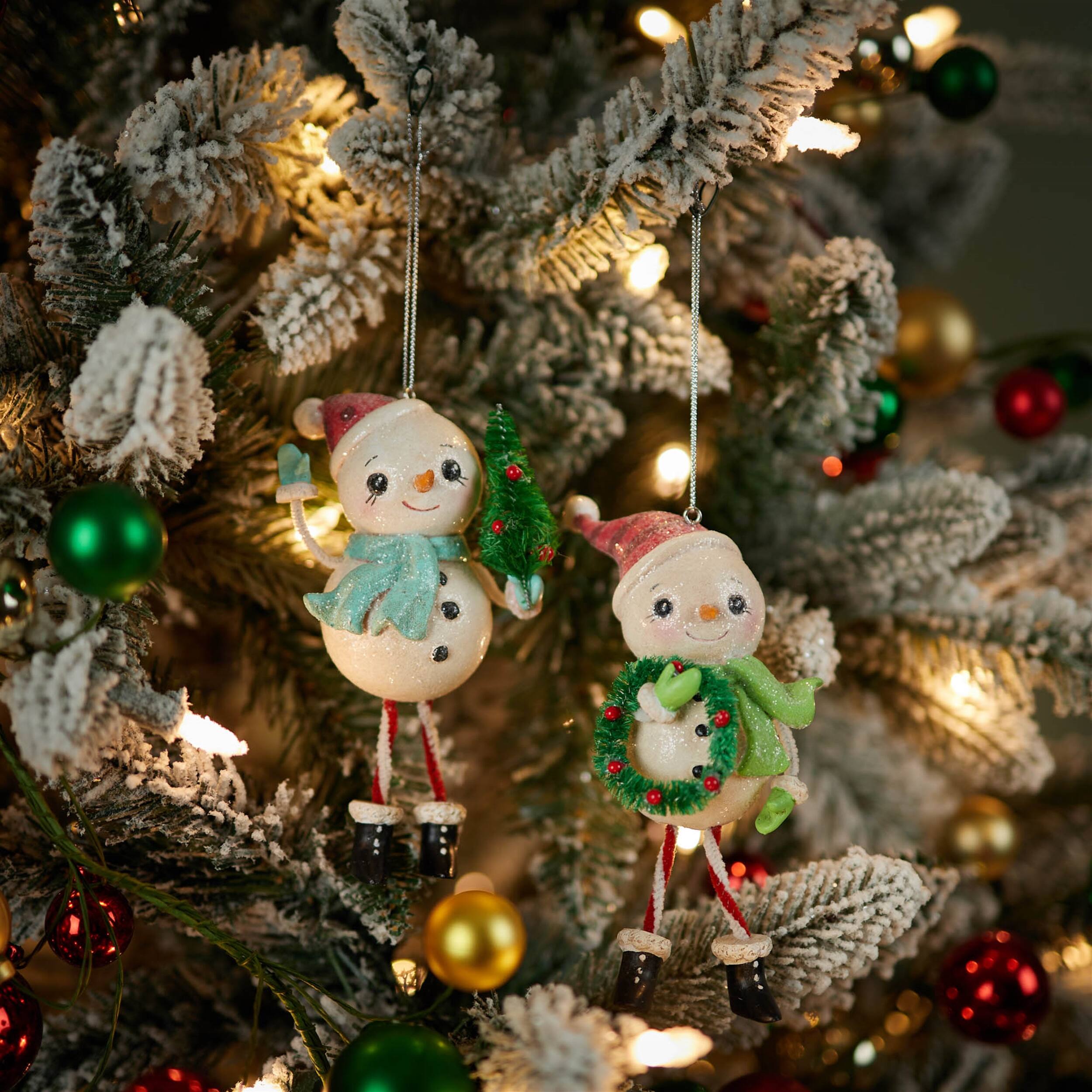 Alt View 3. BreeBe - Nostalgic Snowman Ornament (Set of 12) - White, Red, Green.