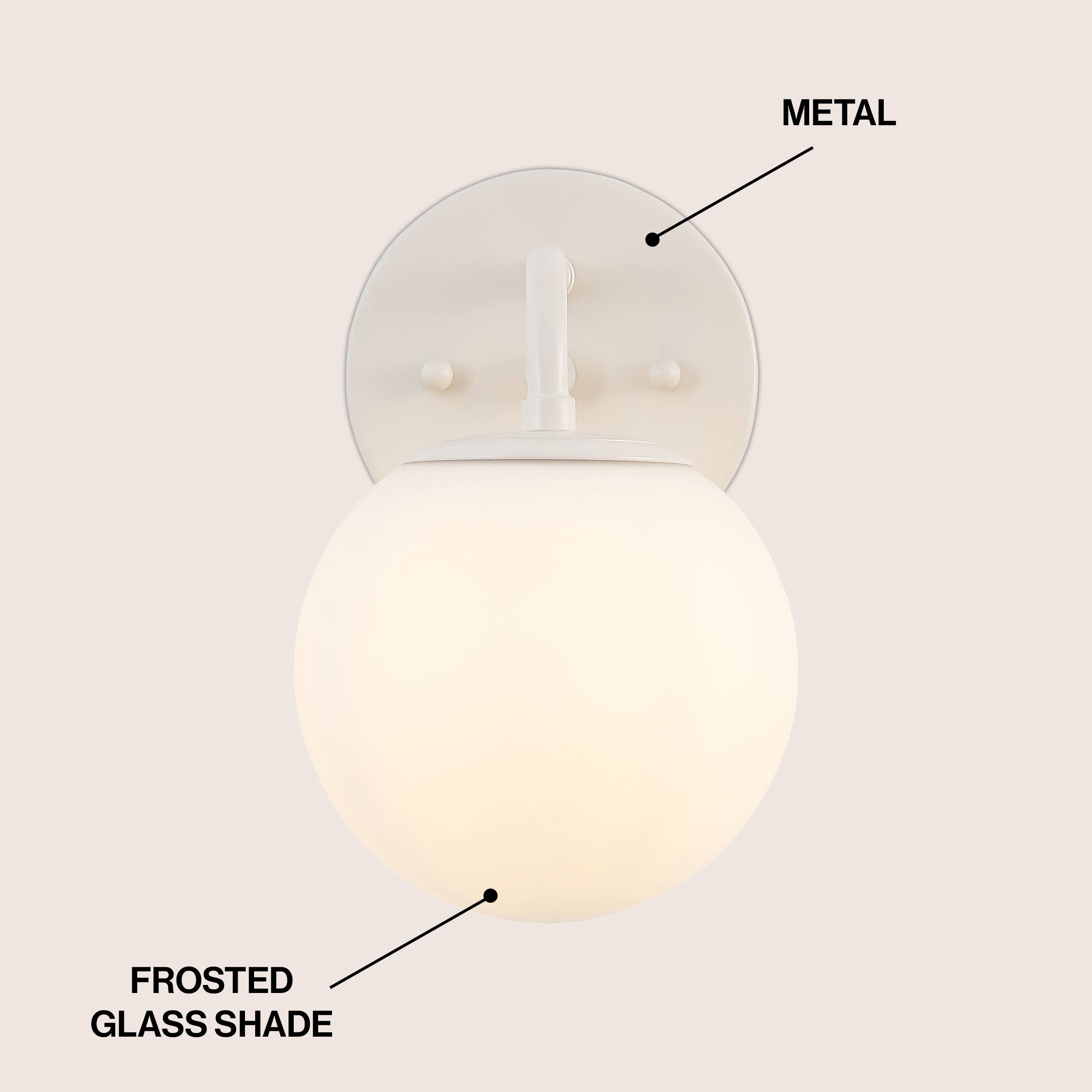 METAL  
FROSTED GLASS SHADE