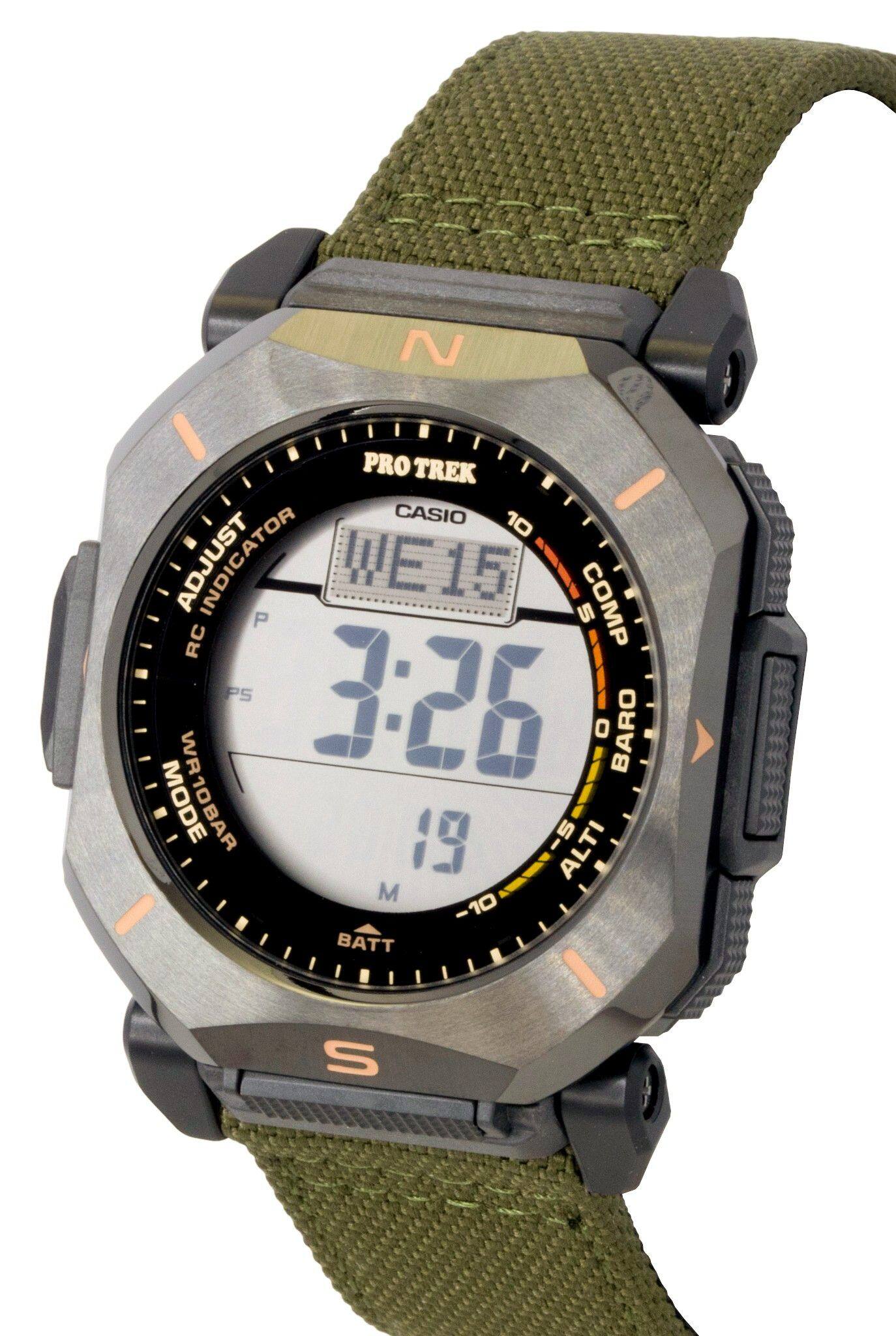 PRO TREK CASIO 10 INDICATOR P WE15 5 COMP RC PS 3:26 0 BARO MODE WR10BAR 19 -5 ALTI M 10 BATT