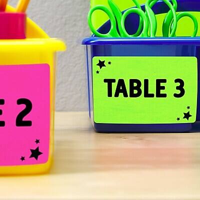 Alt View 6. Avery - Laser Shipping Labels, 5-1/2" x 8-1/2", Neon Green, 200 Labels/Box - Green.