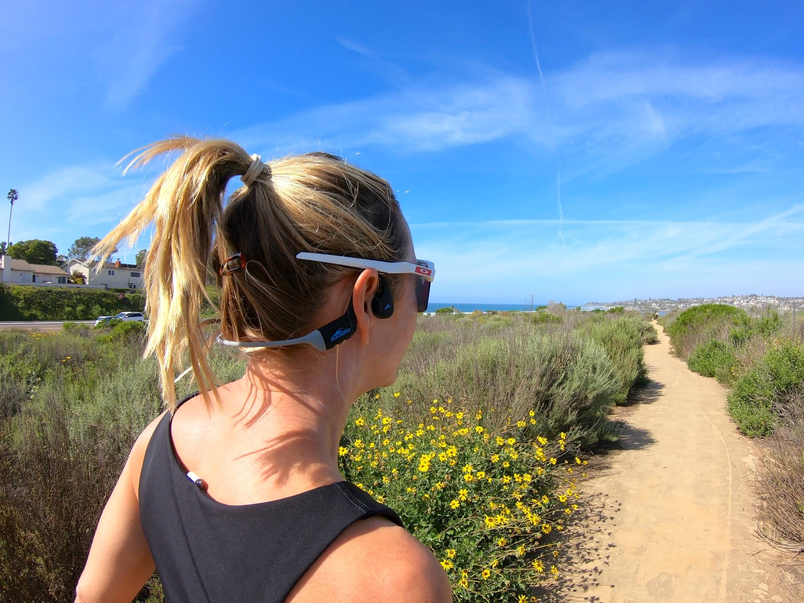 Left. H2O Audio - TRI RUN Open Ear Bone Conduction Multi-Sport Headphones with Bluetooth - Black.