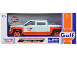 2017 Chevrolet Silverado 1500 LT Z71 Crew Cab Truck Light Blue w/Orange "Gulf Die-Cast" 1/27 Model Car by Motormax