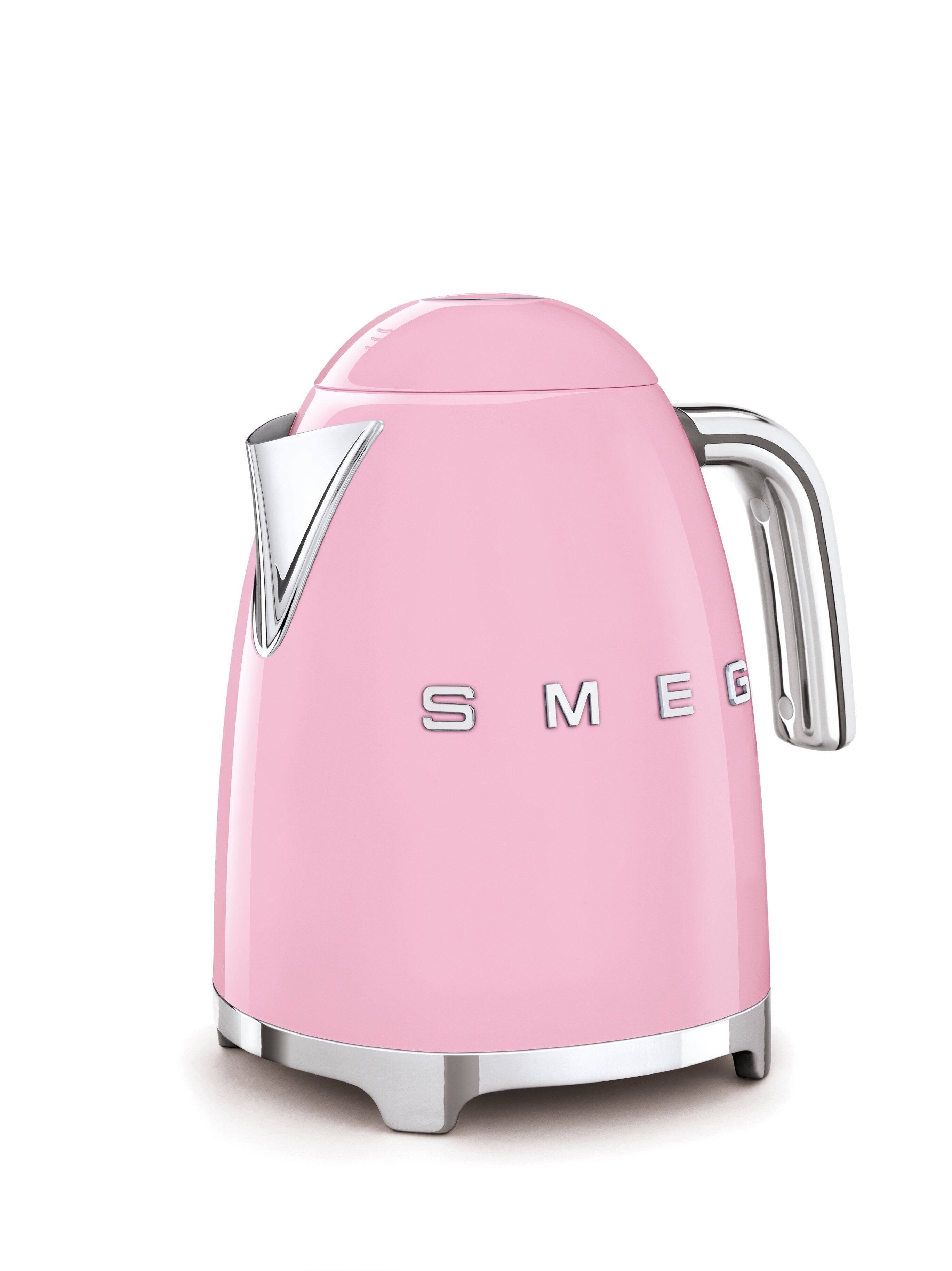 Angle. SMEG - SMEG KLF03 7-cup Electric Kettle - Pink.