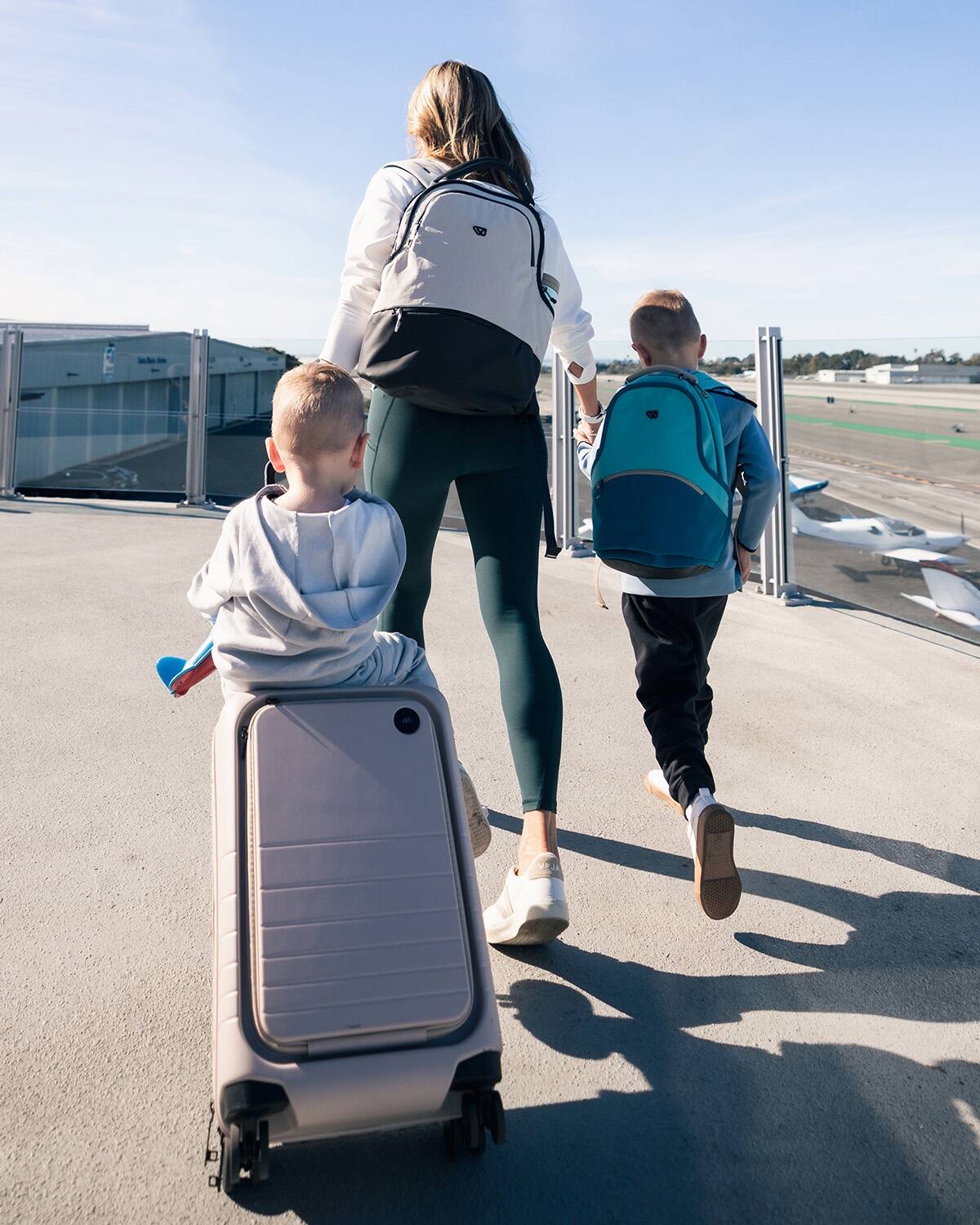 Left. WAYB - WAYB  Daily Pack - White.