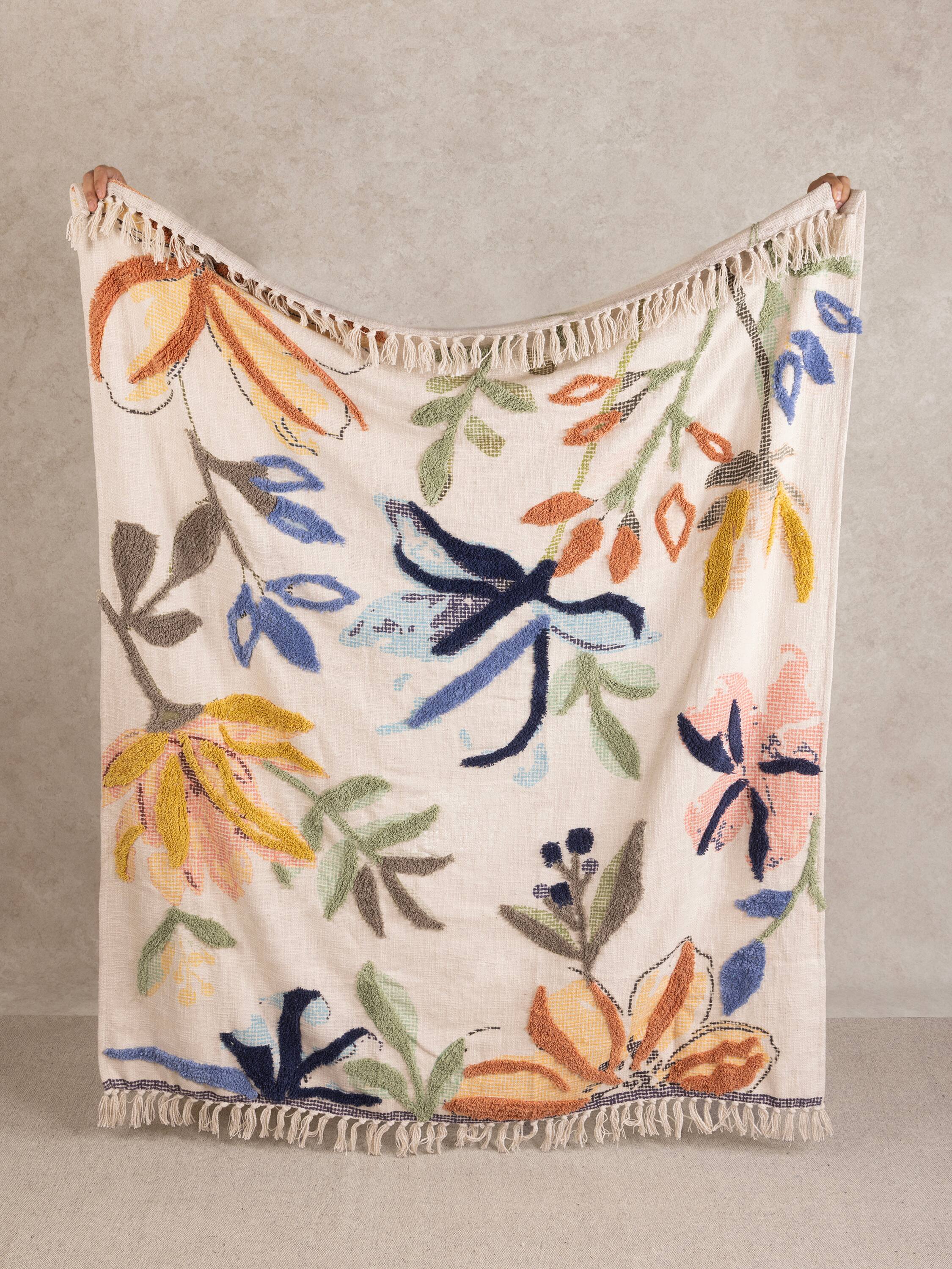 Front. GAURI KOHLI - Zurich Throw Blanket - Multicolored.