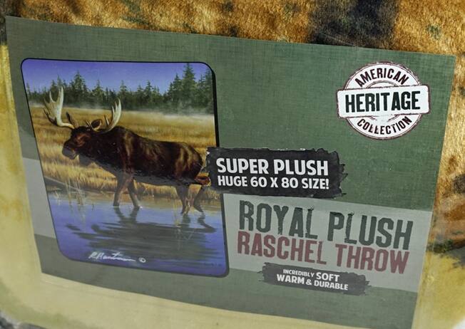 AMERICAN HERITAGE COLLECTION

SUPER PLUSH HUGE 60 X 80 SIZE!

ROYAL PLUSH RASCHEL THROW
INCREDIBLY SOFT, WARM & DURABLE