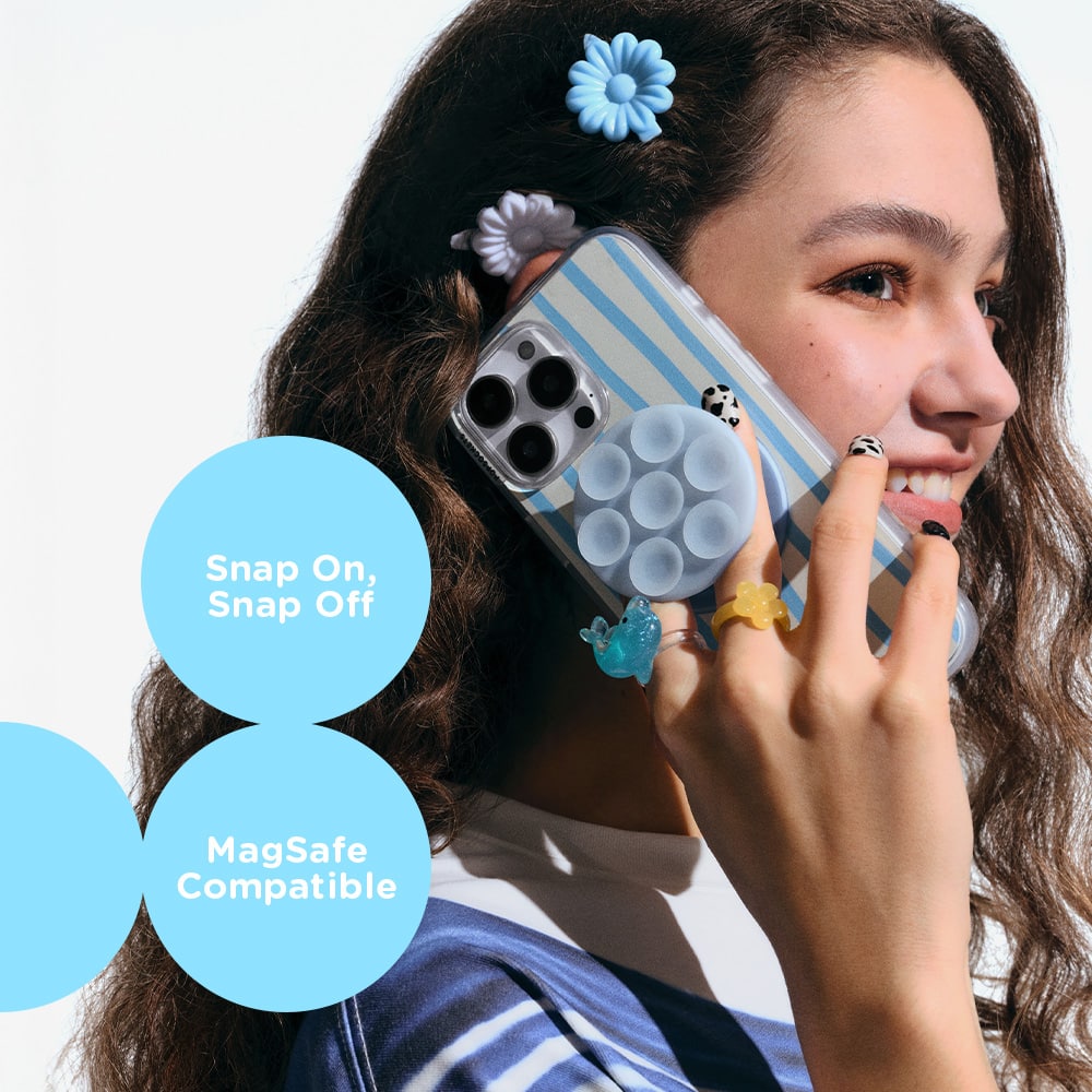 Snap On, Snap Off
MagSafe Compatible