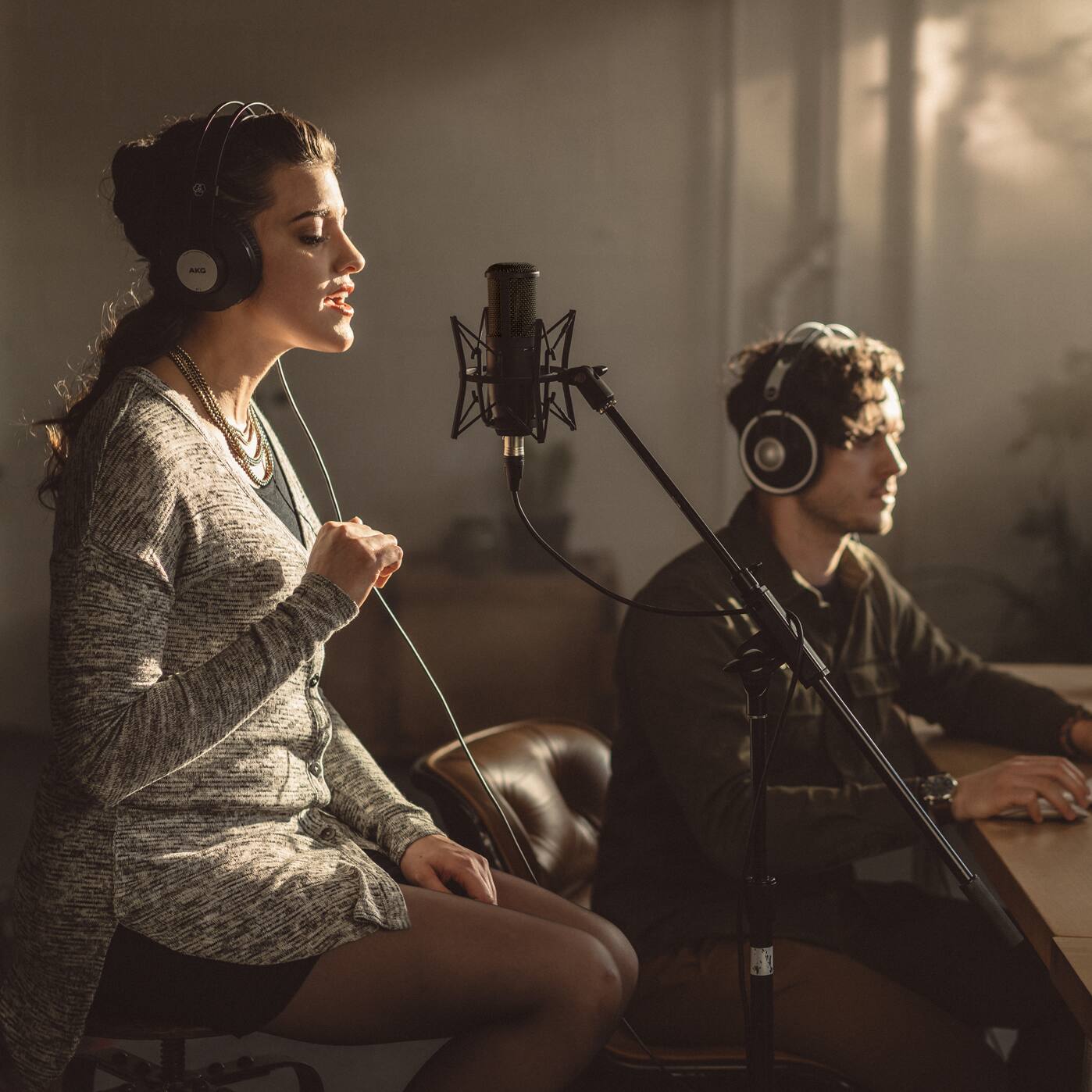 Alt View 11. AKG - Wired P420 Multi-Pattern Studio Condenser Microphone - Black.