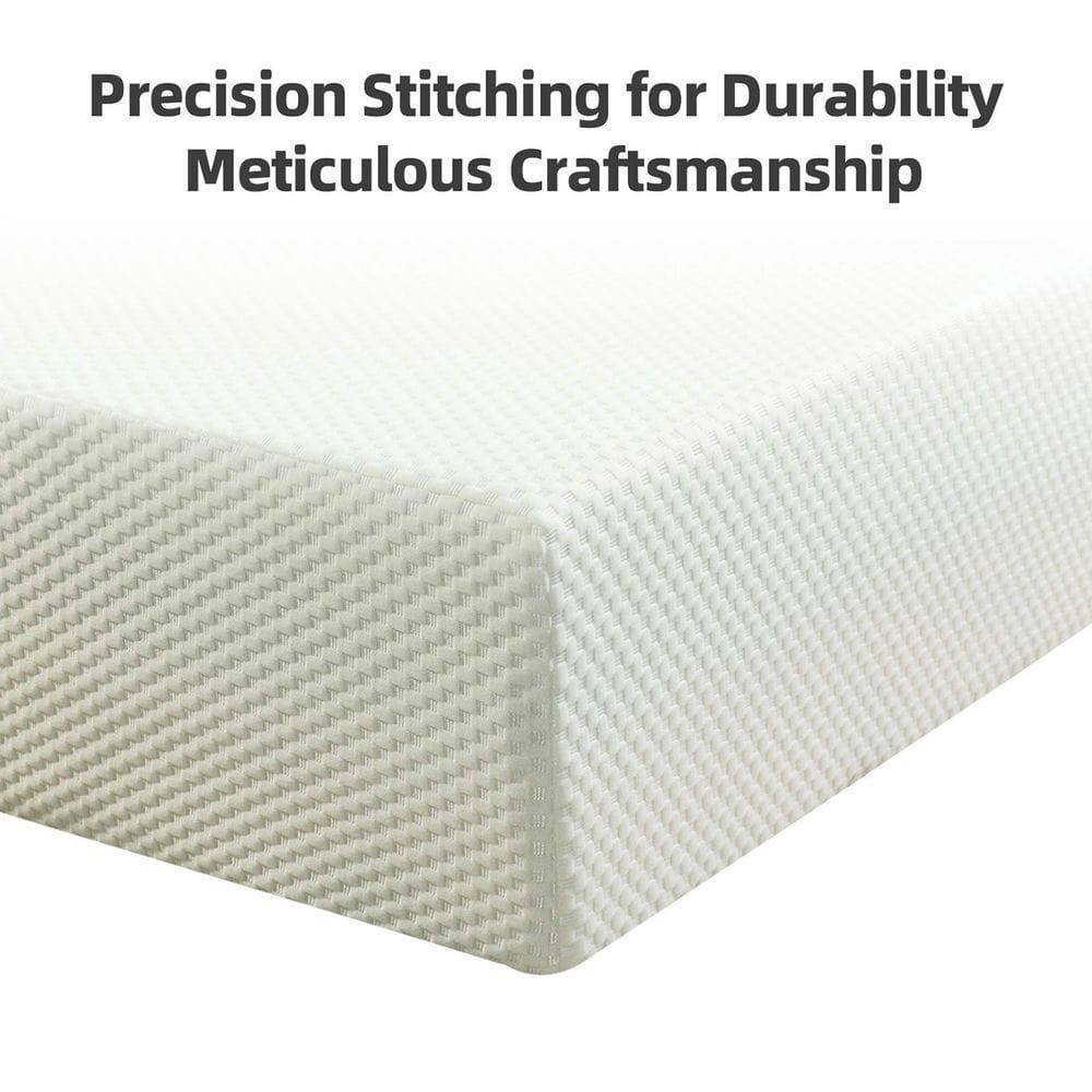 Precision Stitching for Durability  
Meticulous Craftsmanship