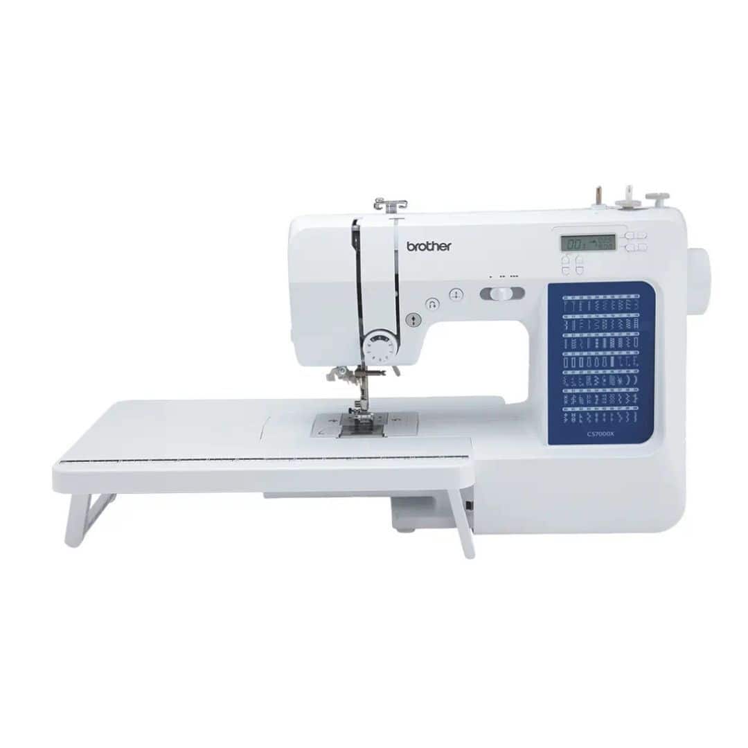 Brother - CS7000X Computerized Sewing Bundle