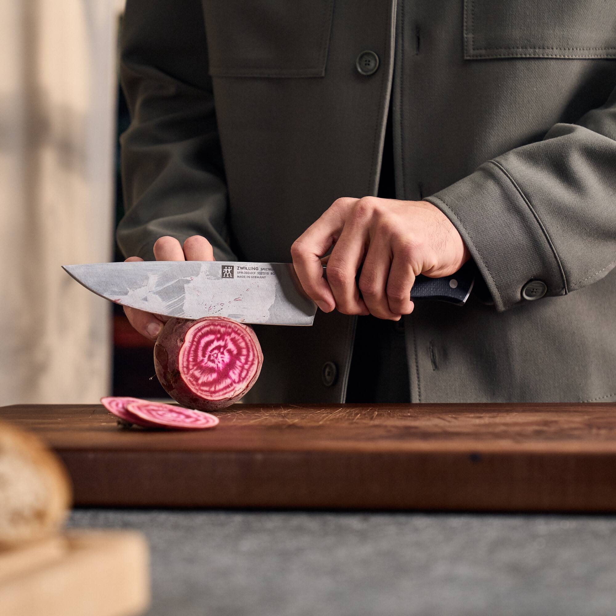 Alt View 2. ZWILLING - ZWILLING Spectrum 8-inch Chef's knife - Black.