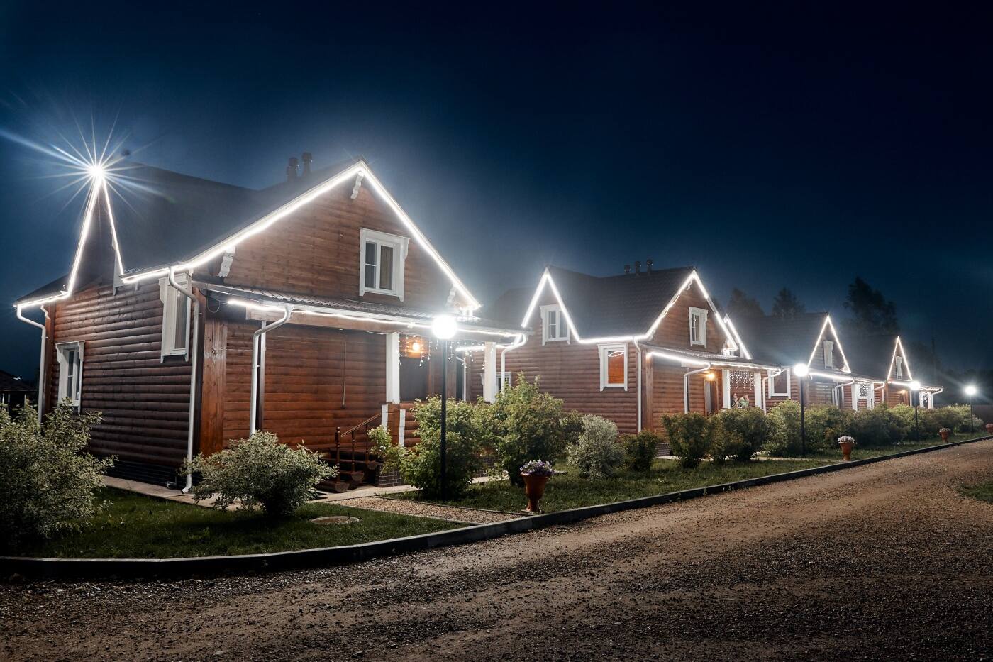 Angle. Oumilen - Solar Rope Lights with Remote Control White LED Waterproof Outdoor String Lights.