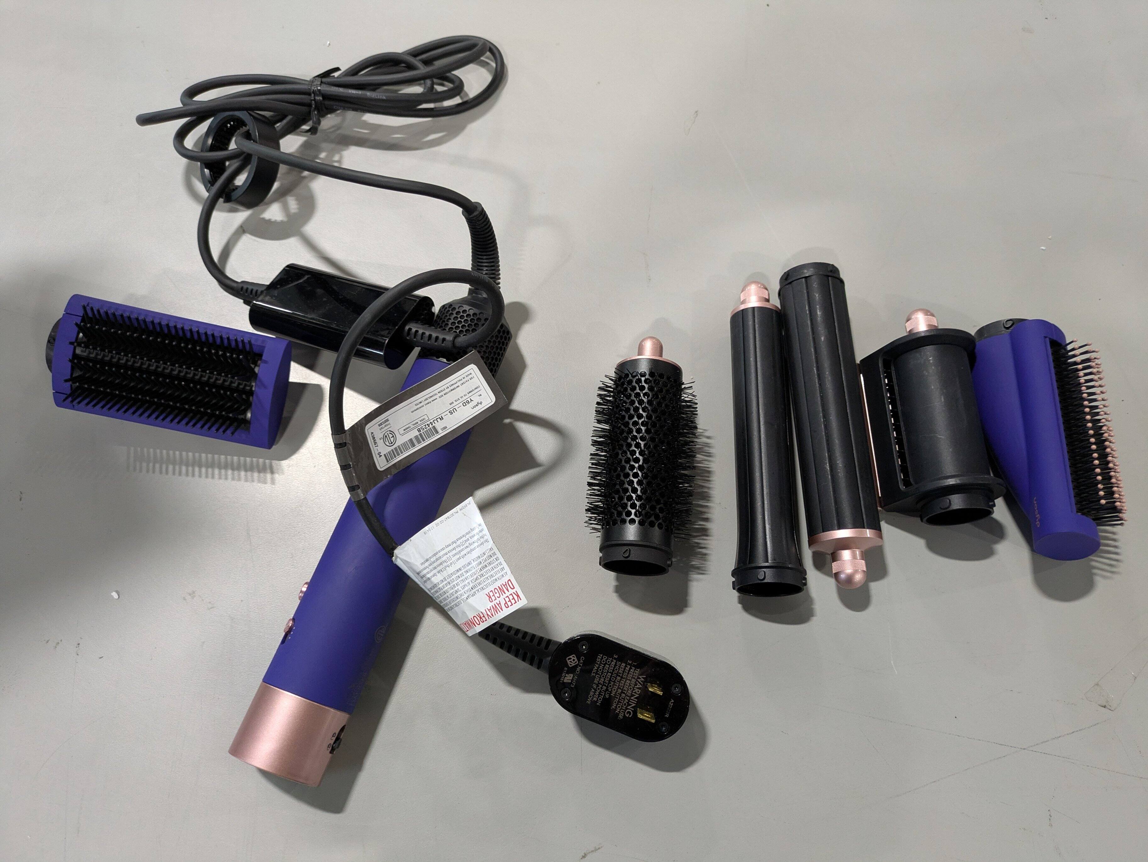 0-484 B N T nim Pre zuT - i & .. DANGER KEEP AWAY FROM MY IUVO I So I WARNING