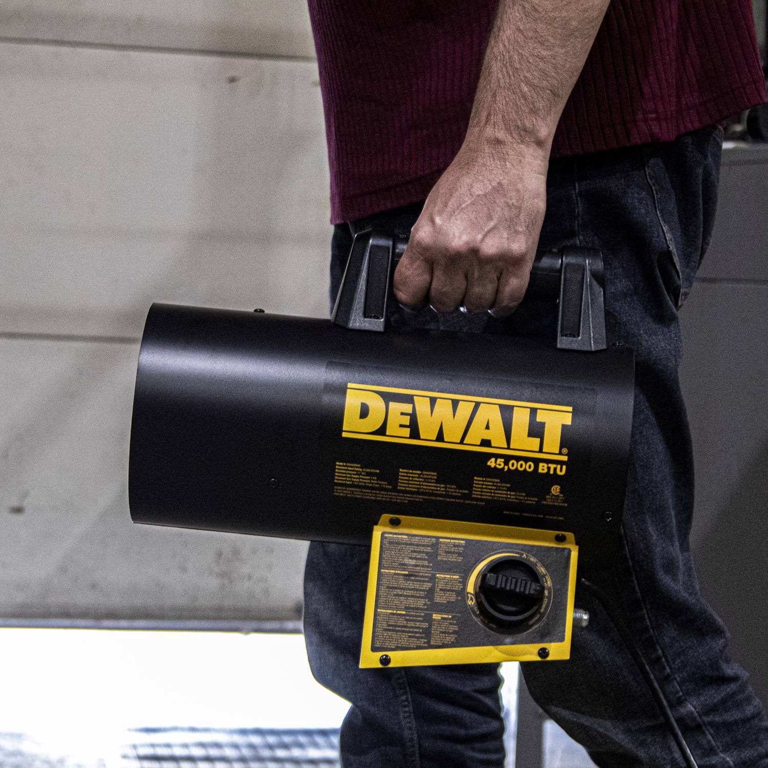 DEWALT  
45,000 BTU