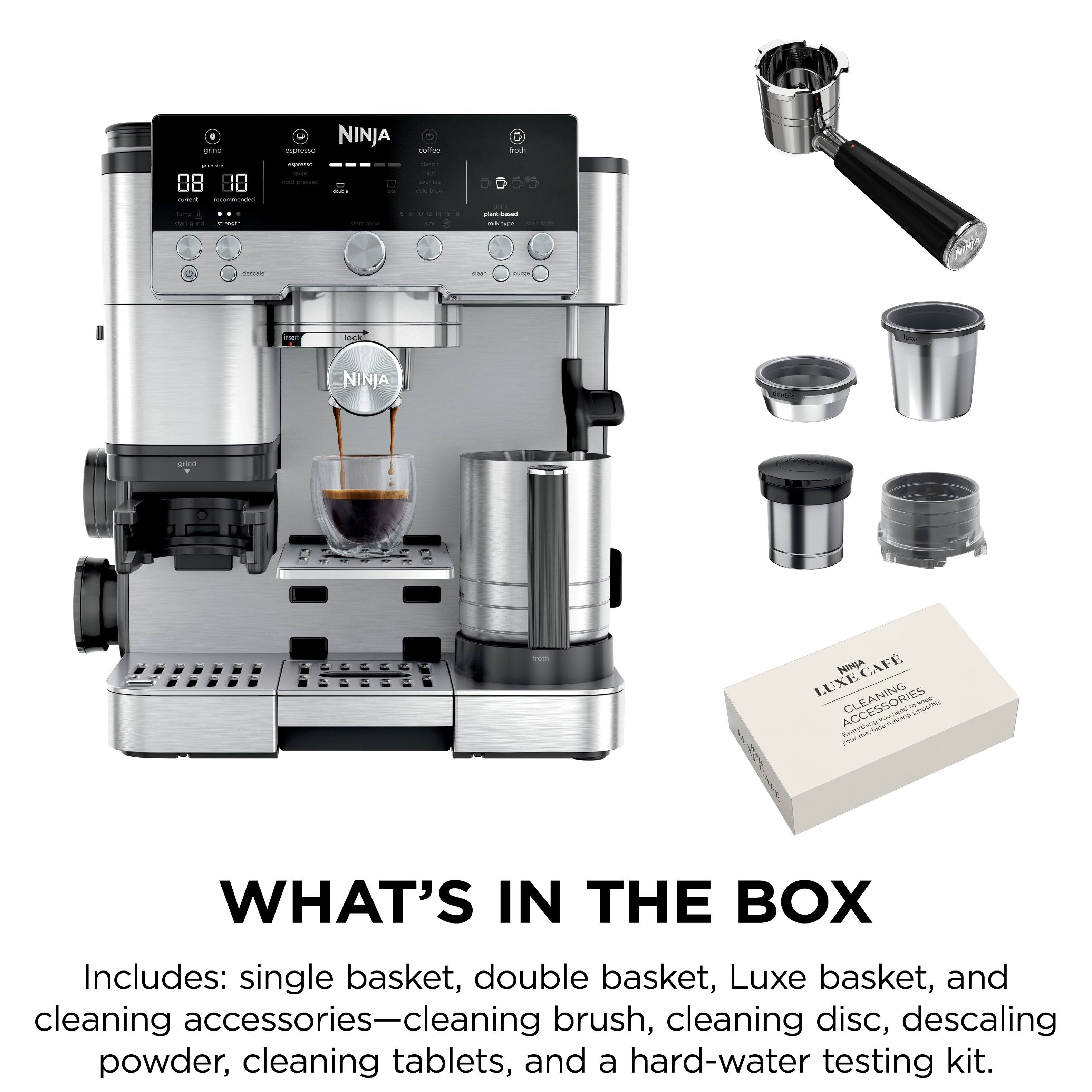 NINJA - - - - D fom - - : - - - - - - : NINJA go NInA CAFE LUXE ACCESSORIES - - - - - - - WHAT'S IN THE BOX

Includes: single basket, double basket, Luxe basket, and cleaning accessories—cleaning brush, cleaning disc, descaling powder, cleaning tablets, and a hard-water testing kit.