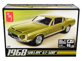 Skill 3 Model Kit 1968 Ford Mustang Shelby GT-500 1/25 Scale Model by AMT - Green