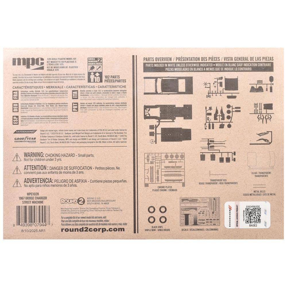 Sure, here is the corrected and grouped text from the image:

---

**mpc**  
1:35 SCALE PLASTIC MODEL KIT / KIT MALLETTE PLASTIQUE A 1:35 / KIT MODELLO IN PLASTICO A 1:35 / ESCALA 1:35

**CHARACTERISTICS / MERKMALE / CARACTERISTIQUES / CARATTERISTICHE**  
- Authentic scale model kit, 1:35 scale, 102 parts / Kit mallete en 1:35, 102 pièces / Kit modello in 1:35, 102 pezzi / Escala 1:35, 102 piezas

**102 PARTS / PIECES / PARTES**  
- Parts overview / Présentation des pièces / Vista general de las piezas / Parts overview / Présentation des pièces / Vista general de las piezas

**PARTS OVERVIEW / PRÉSENTATION DES PIÈCES / VISTA GENERAL DE LAS PIEZAS**  
- Parts molded in white unless otherwise indicated / Pièces moulées en blanc