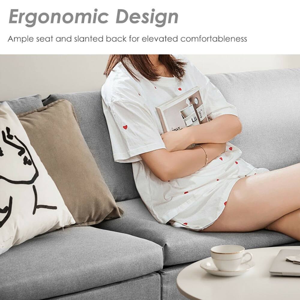 Ergonomic Design  
Ample seat and slanted back for elevated comfortableness