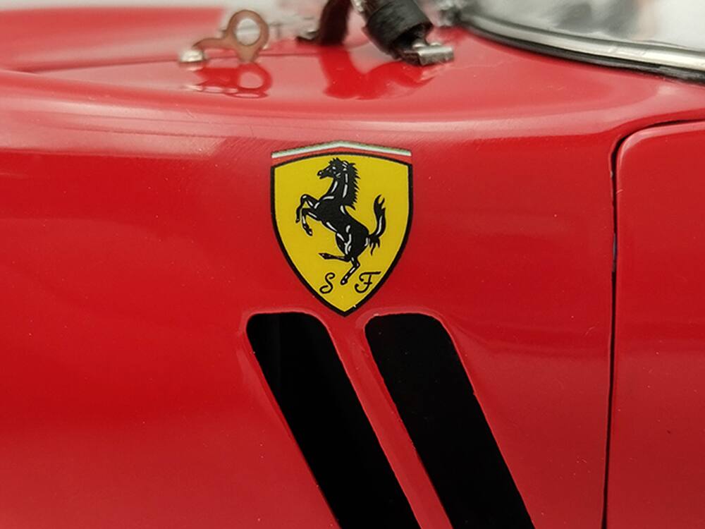 Alt View 5. CMC - Ferrari 250 GTO Red "Ron Fry - London Motor Show" (1962) Limited Edition to 2000 pieces Worldwide 1/18 Model Car by CMC.