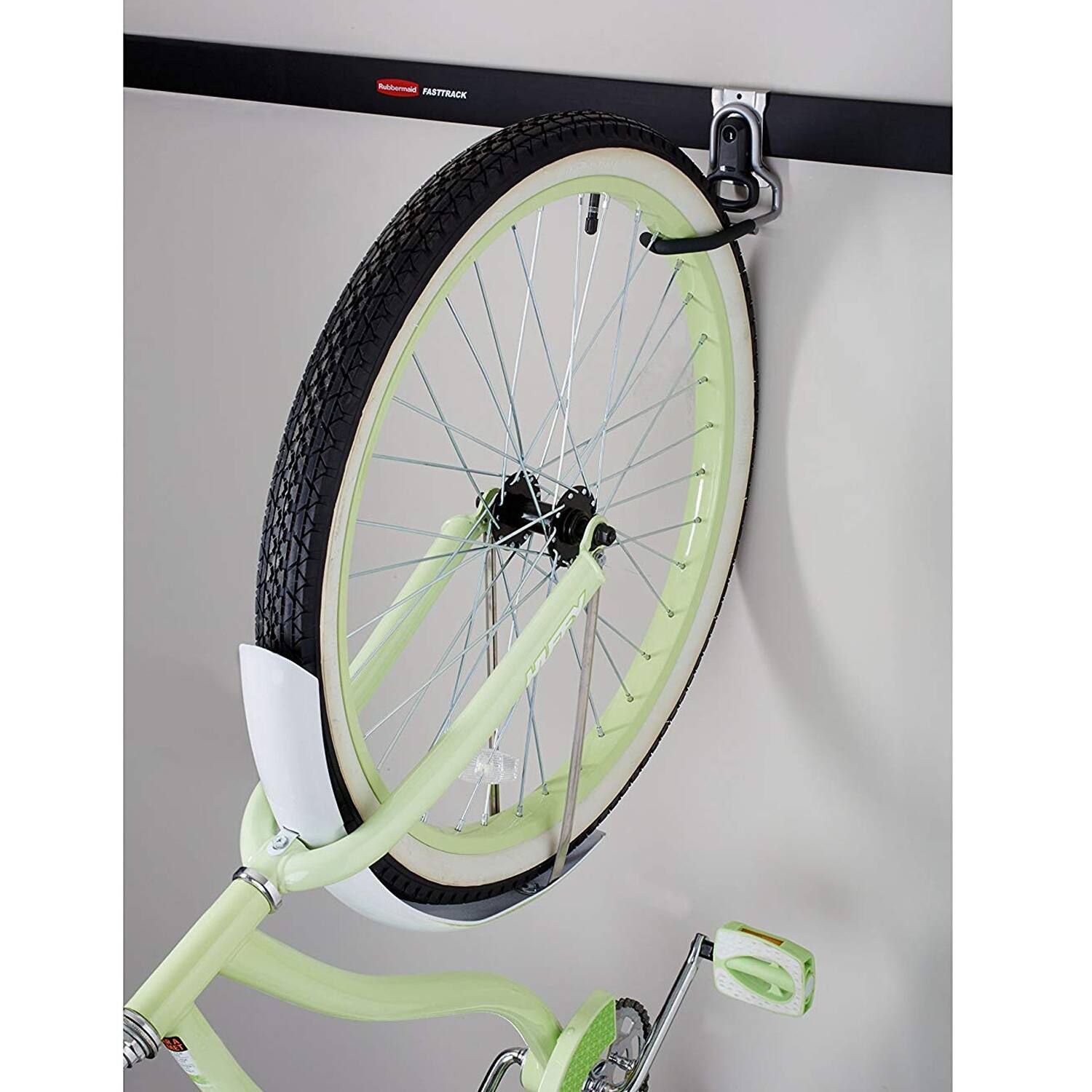 Sure, here is the corrected and grouped text from the image:

- **FASTTRACK** (on the wall mount)
- **Mudguard** (on the wall mount)