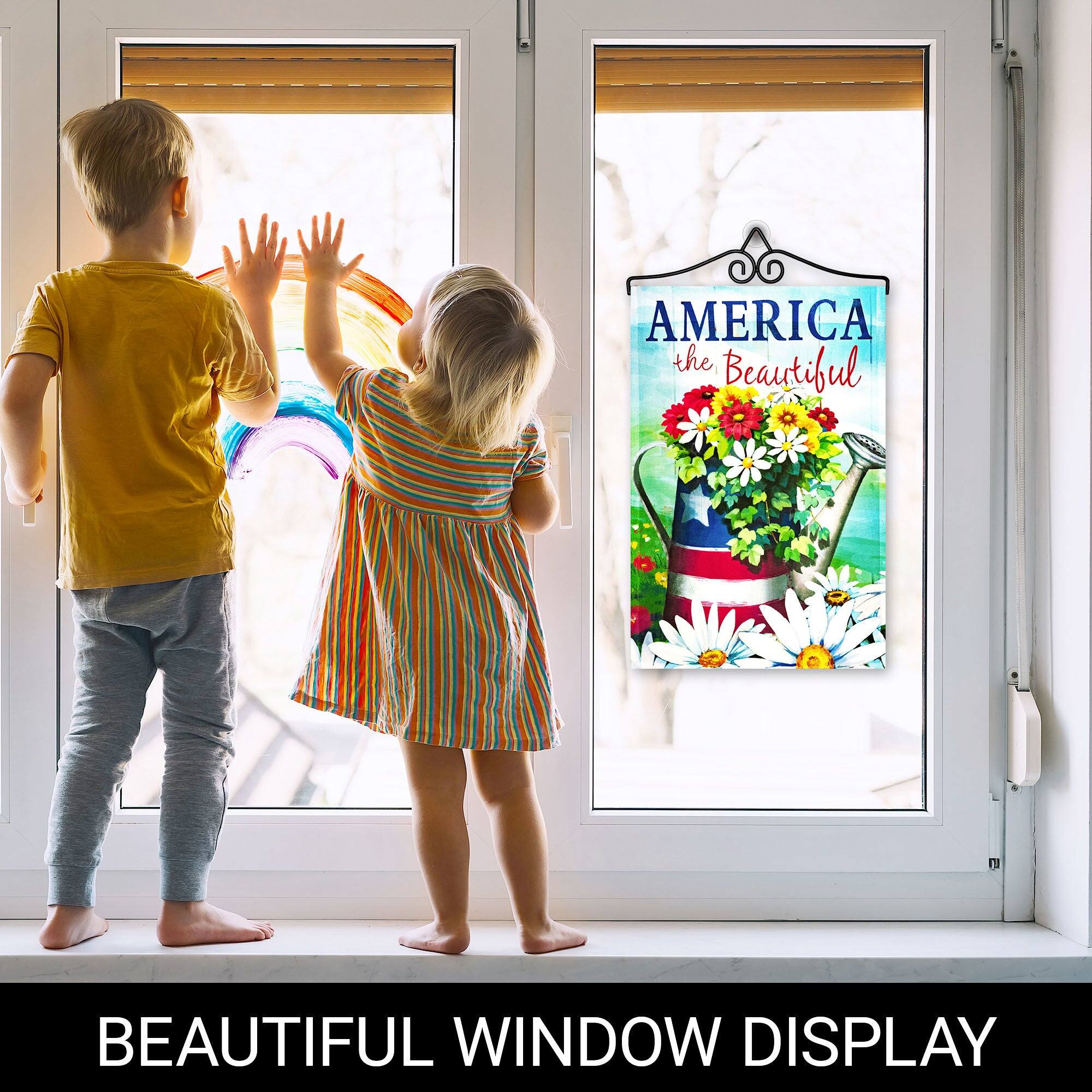 AMERICA the Beautiful  
BEAUTIFUL WINDOW DISPLAY