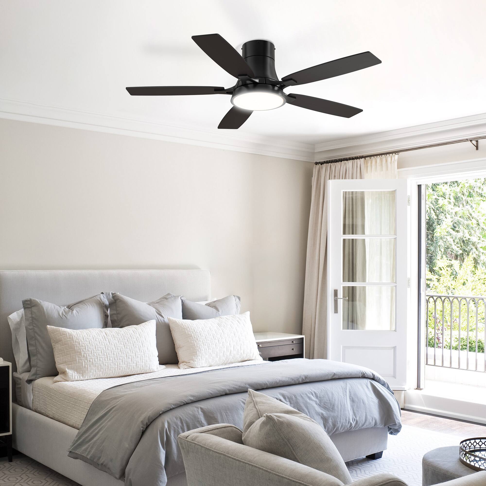 Siljoy - 52 Inch Low Profile Flush Mount Ceiling Fan with Ligh and Remote Reversible Dimmable for Bedroom Living Room - Black