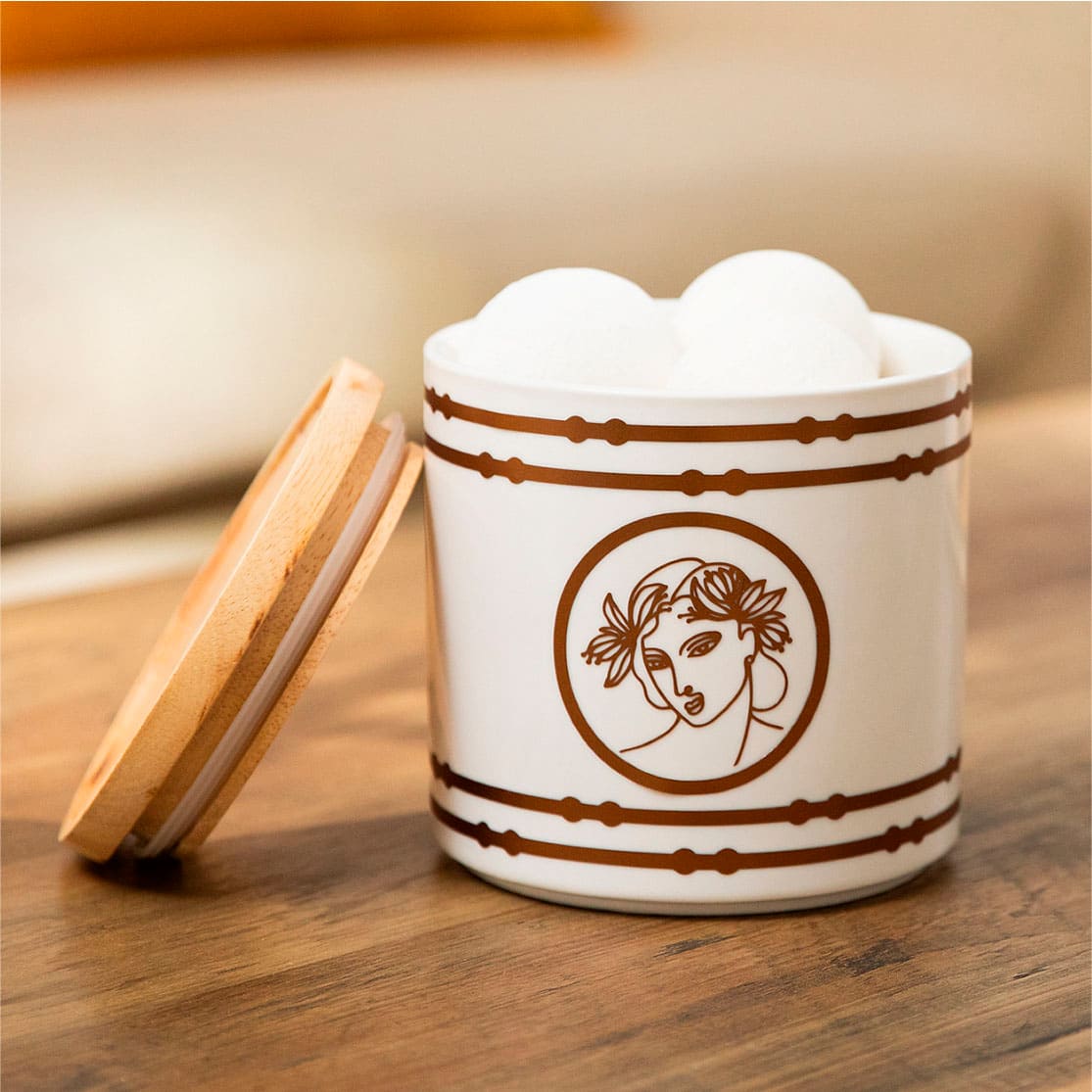 Alt View 1. Cricut - Cricut Explore 4 + Starter Bundle - Seashell.