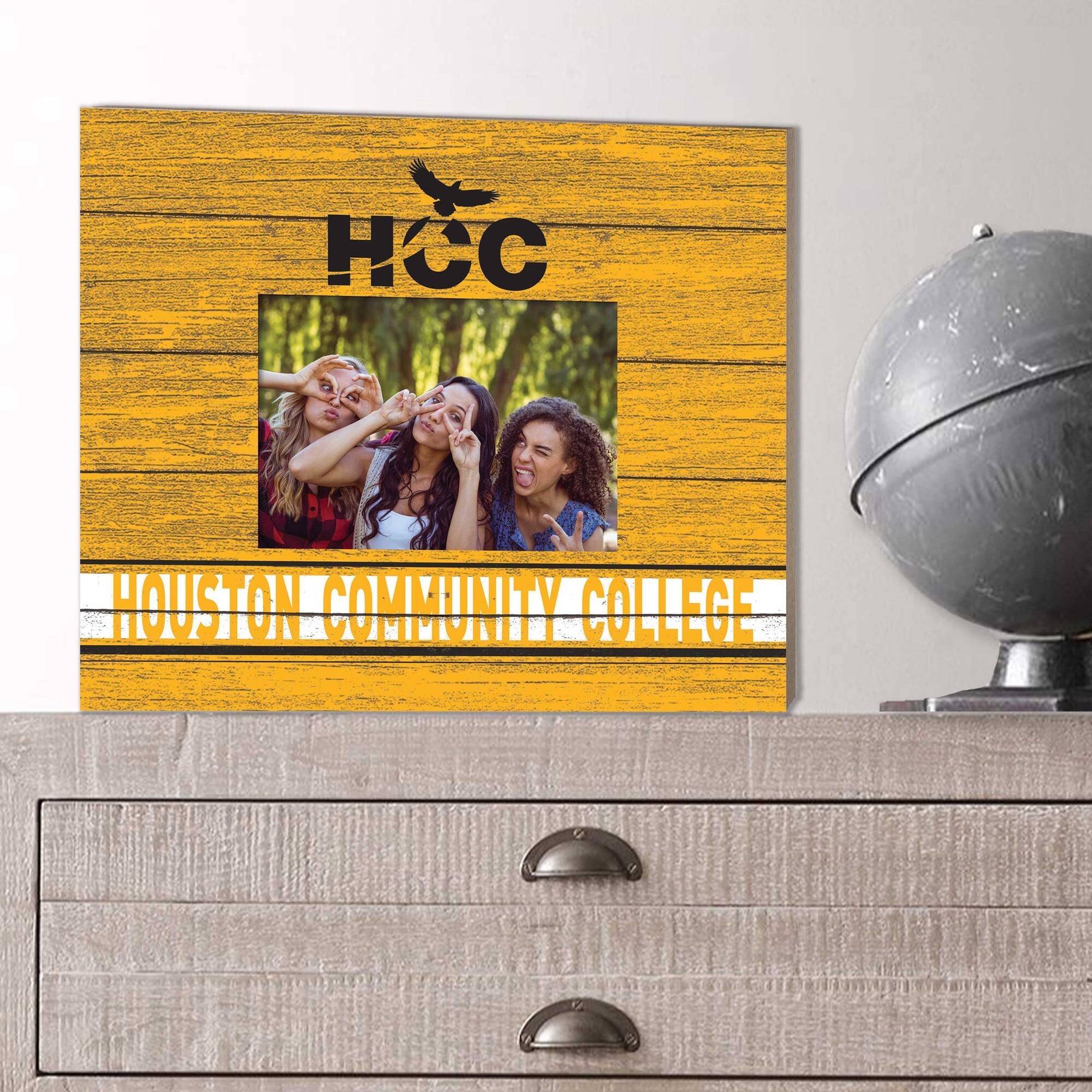 HOUSTON COMMUNITY COLLEGE