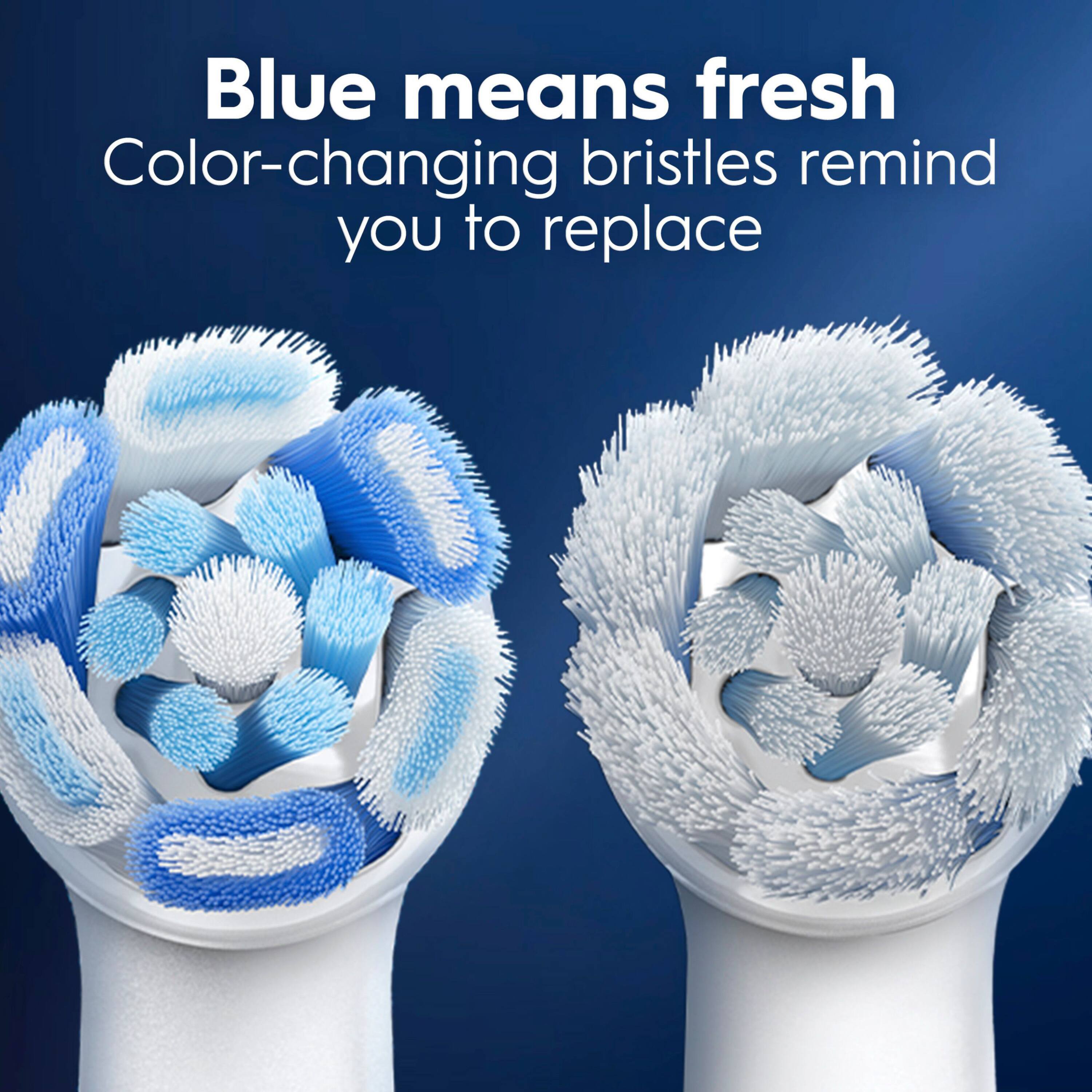 Blue means fresh  
Color-changing bristles remind you to replace