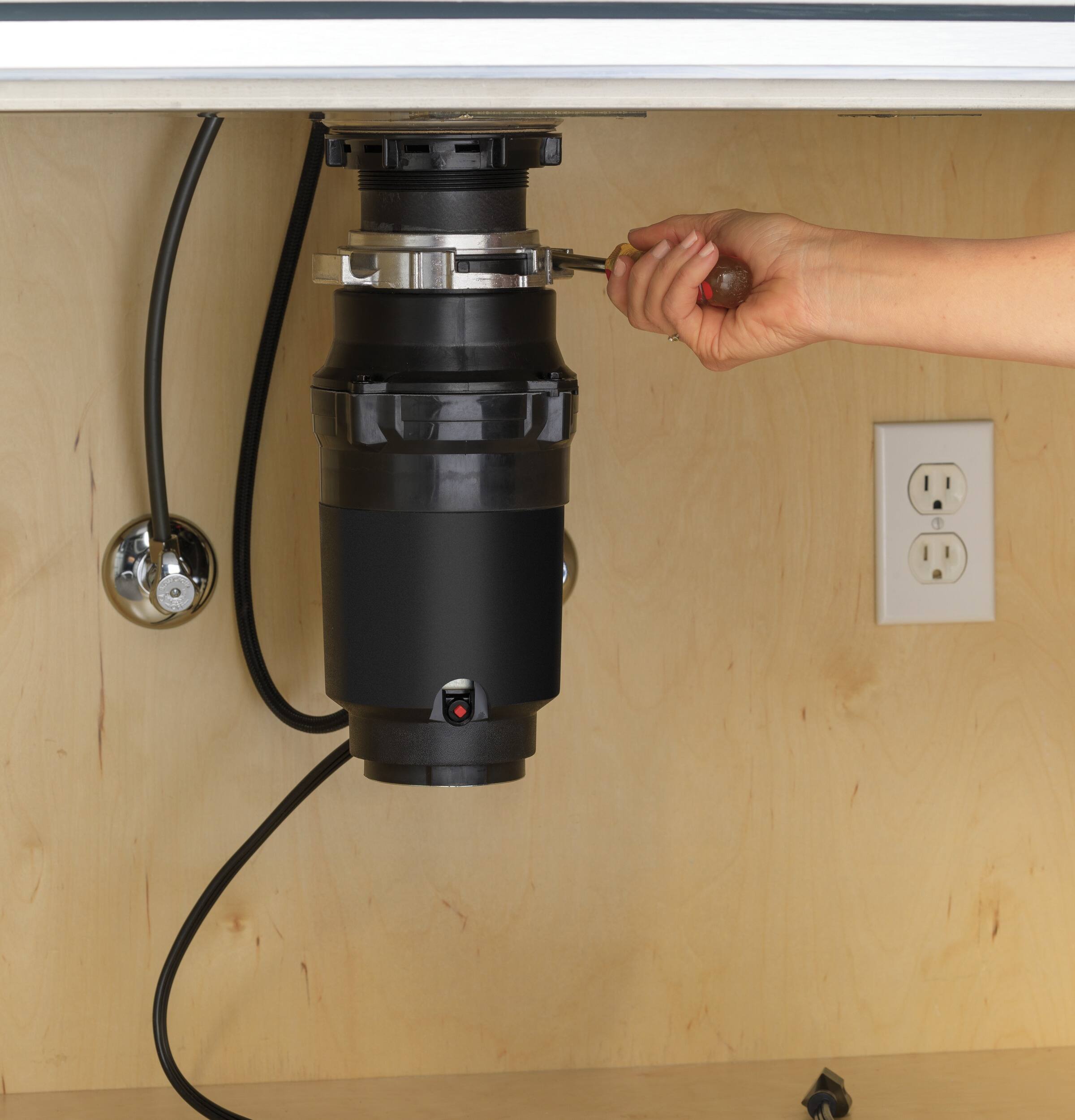 Alt View 17. GE - 1/2 HP Continuous Feed Garbage Disposer - Black.