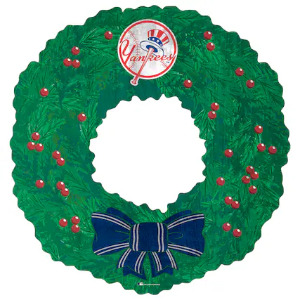Front. Fan Creations - New York Yankees 16'' Team Wreath Sign - Green.