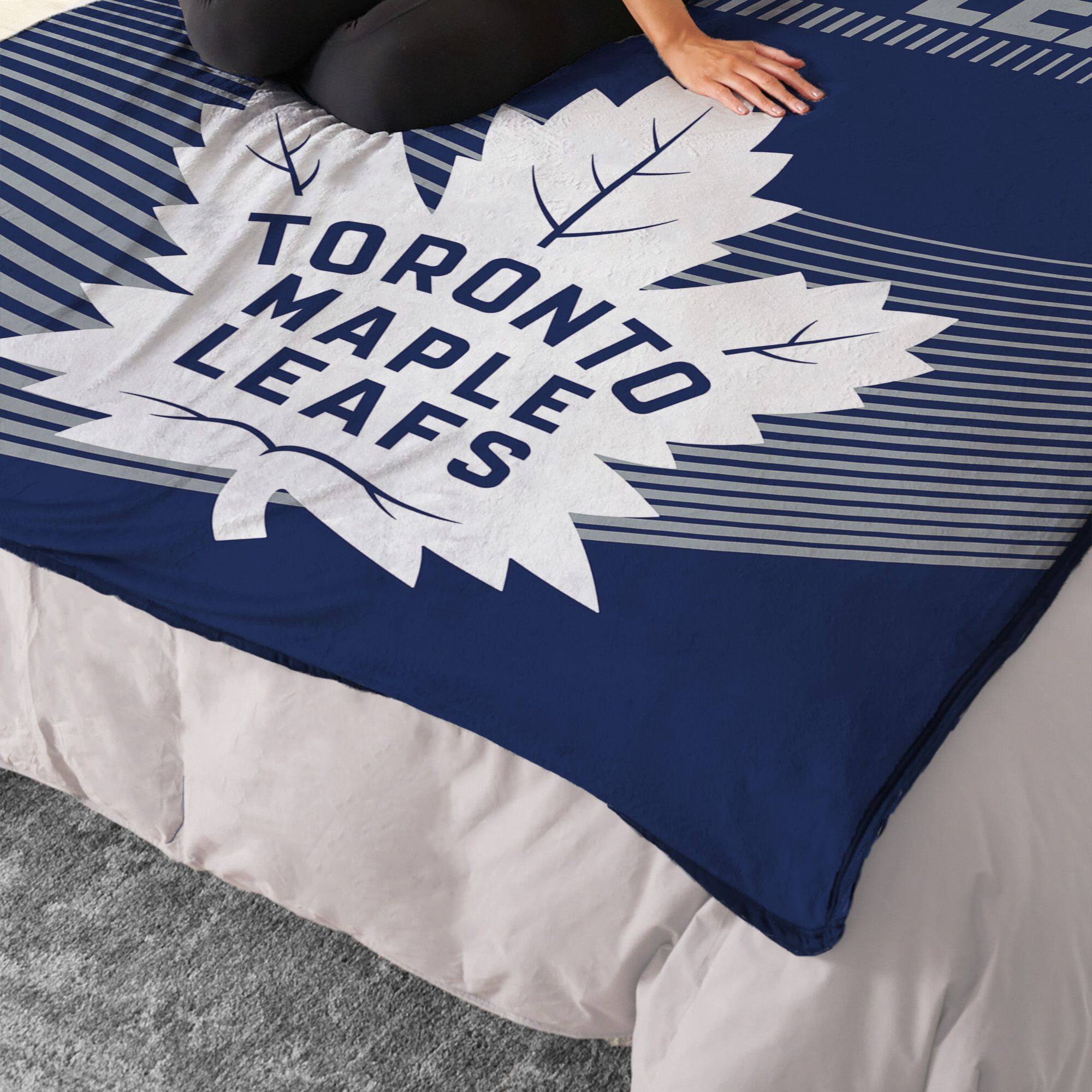 Alt View 1. Sweet Home Collection - NHL Toronto Maple Leaf's 60" x 80" Raschel Throw Blanket - Black.