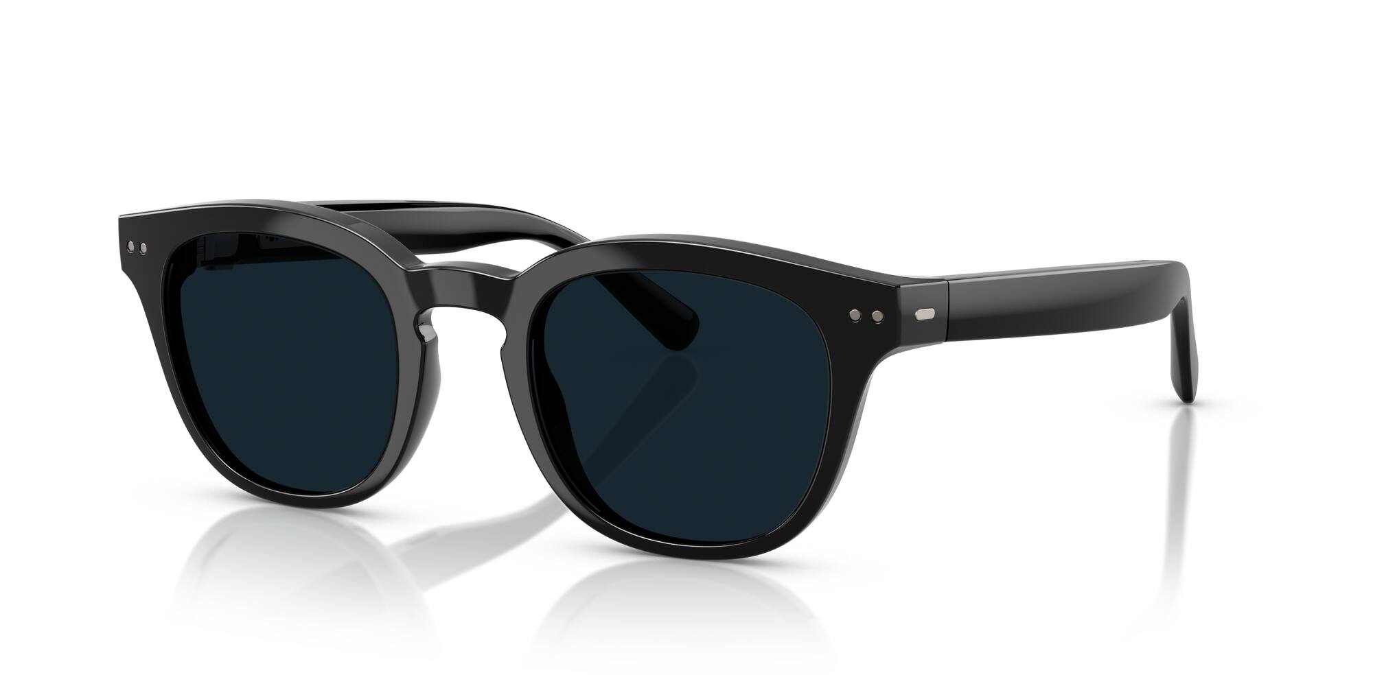 Angle. Nuance - Panthos 48 Audio Glasses - Shiny Black - Transition Lens - SHINY BLACK.