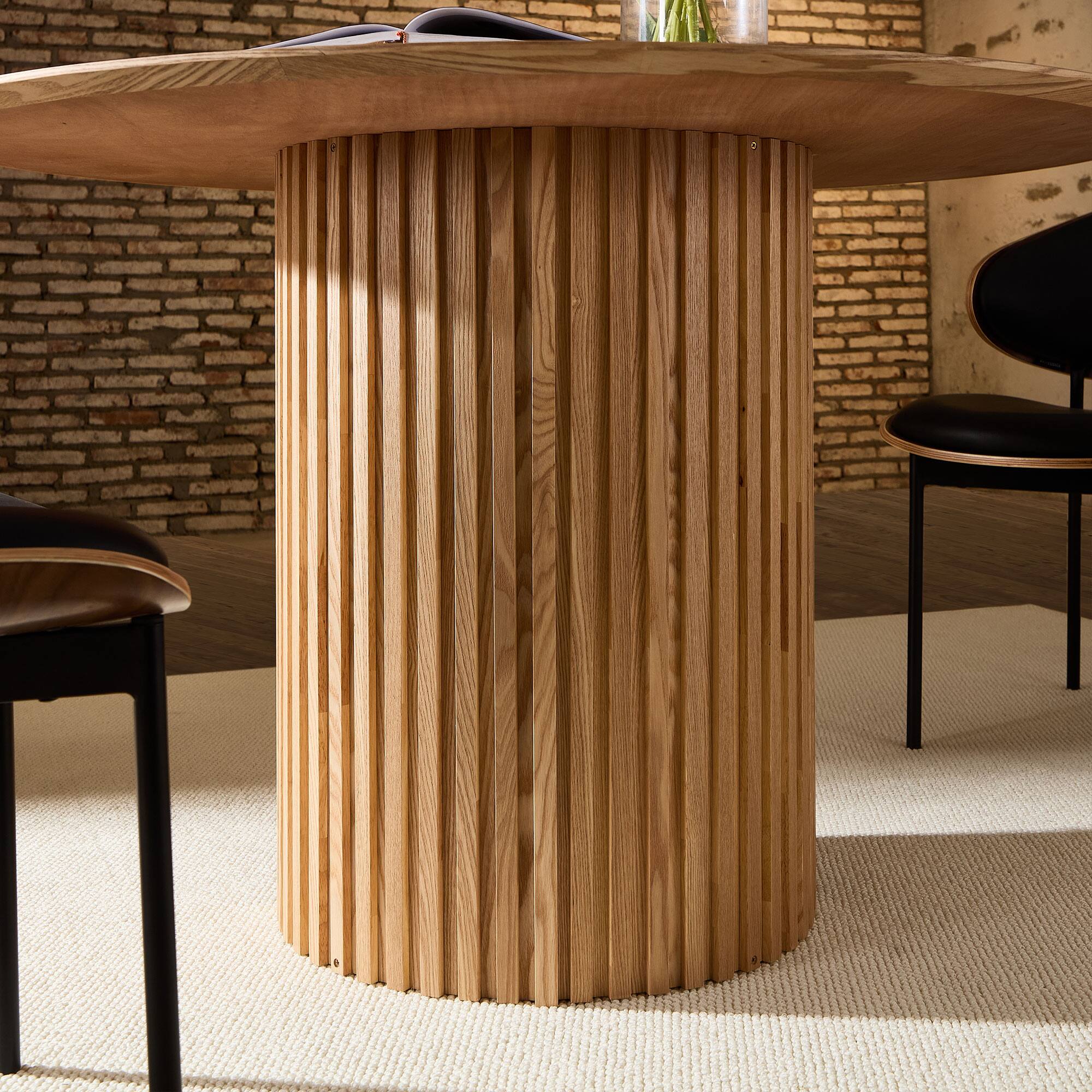 Alt View 5. Tiramisubest - 46.45 inch MDF Dining Table for Dining Room Round Dinner Tables Mid-Century Modern Table, OAK - Oak.