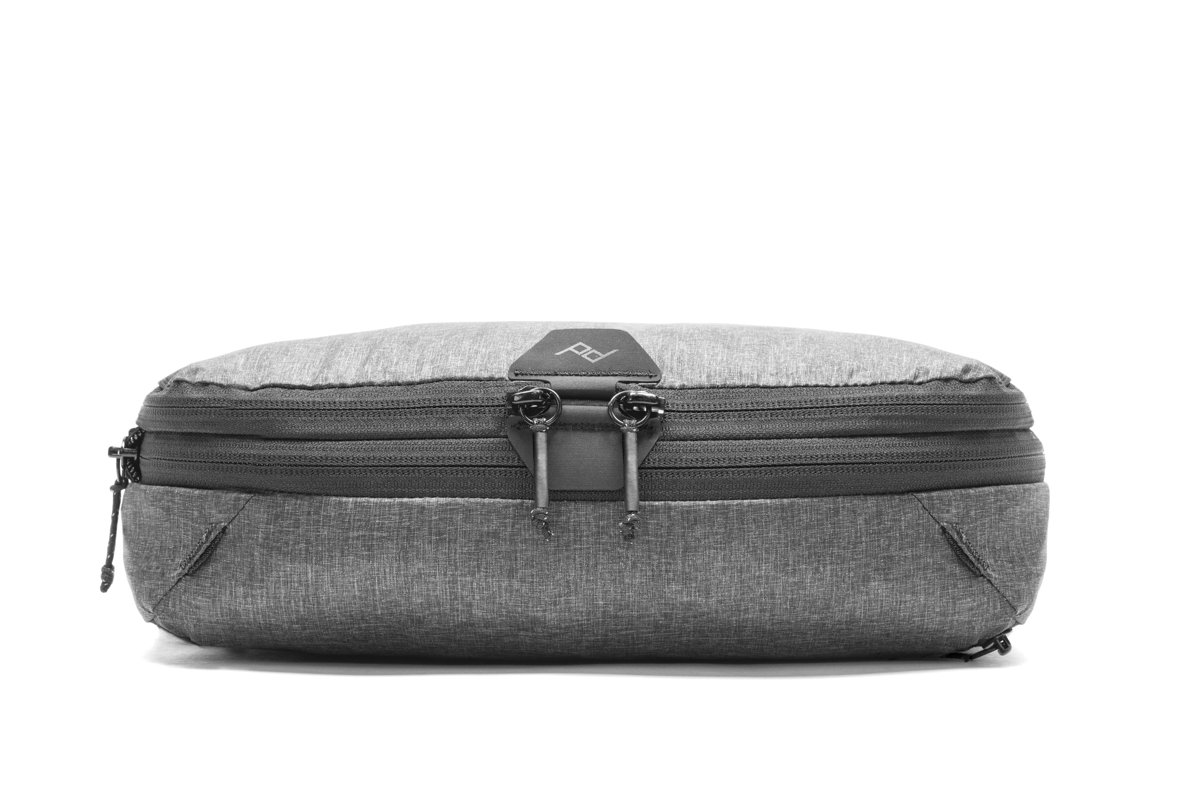 Left. Peak Design - Packing Cube Medium - Charcoal.