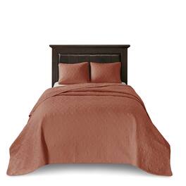 Gracie Mills - Sandy Reversible Bedspread Set with Classic Stitch Pattern - Clay Red