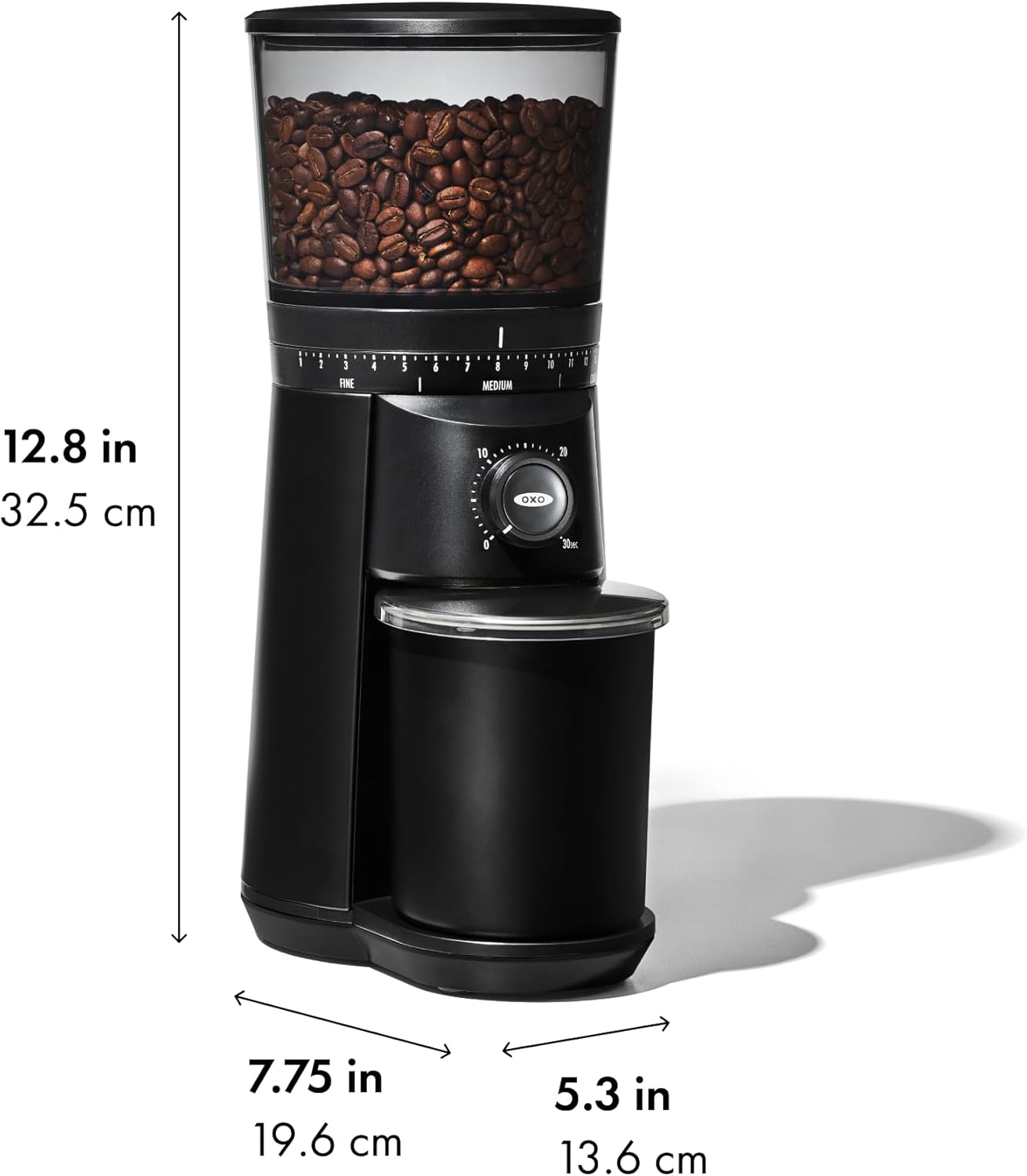 - 1 1 FINE  
- 1 1 4  
- 1 MEDIUM  
- 1 12.8 in 32.5 cm  
- 10 0 OXO  
- 2 3 7.75 in 19.6 cm  
- 5.3 in 13.6 cm