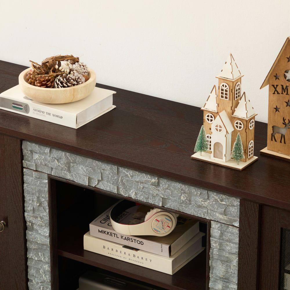 Sure, here is the corrected and grouped text from the image:

- AROUND THE WORLD IN 80 DAYS
- Mikkelt Karstod
- Barbera Bar
- XM
- K
- CINE
- SARET
- MIKKETL
- KARSTOD
- BARBERABAREY
- BRASIZSN
- ENON BAREY