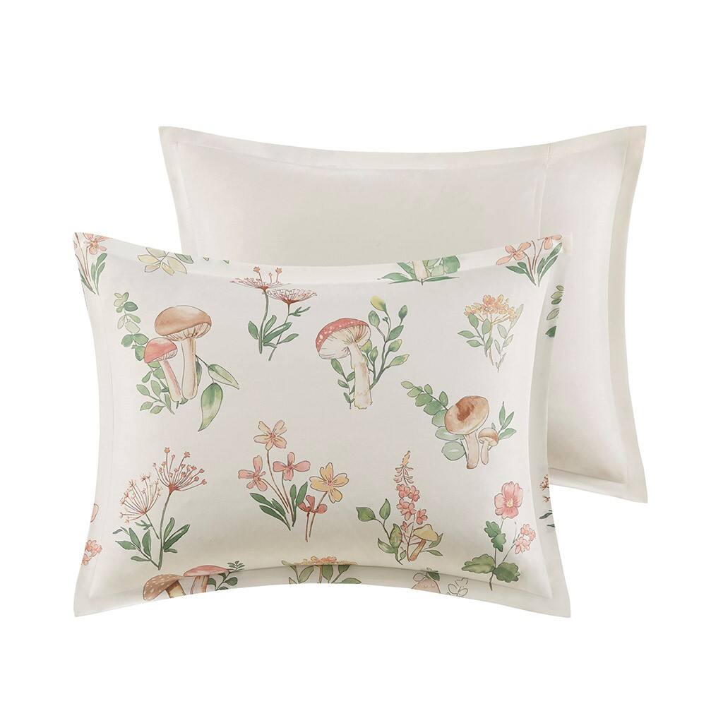 Alt View 4. Gracie Mills - Gracie Mills Orion Comforter Set - Green.