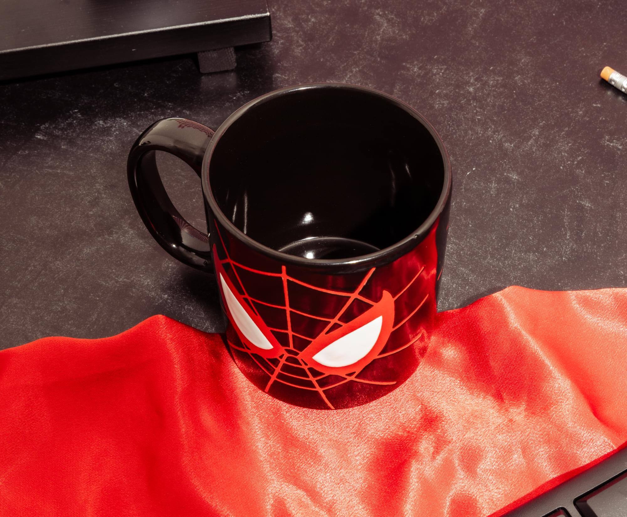 Alt View 3. Silver Buffalo - Marvel Spider-Man Miles Morales Mask Wax-Resist 20-Ounce Ceramic Mug - Black.
