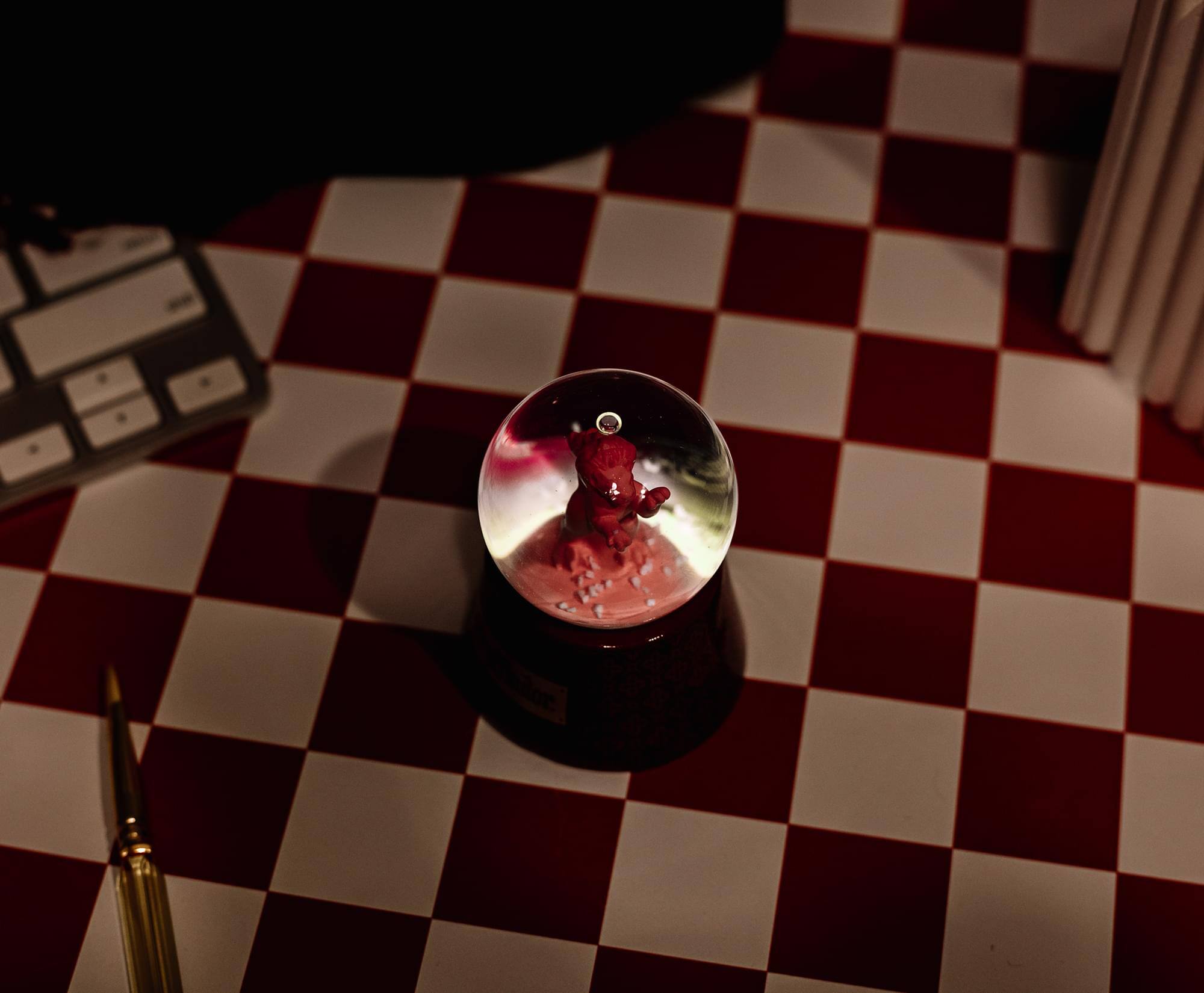 Alt View 5. Silver Buffalo - Harry Potter House Gryffindor 3-Inch Mini Light-Up Snow Globe - Red.