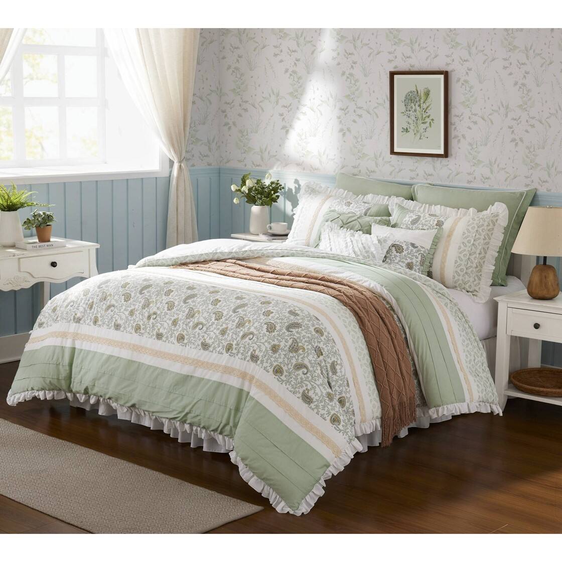 Alt View 1. Gracie Mills - Gracie Mills Singleton 9-Piece Cotton Percale Comforter Set with Paisley Print - Sage Green.