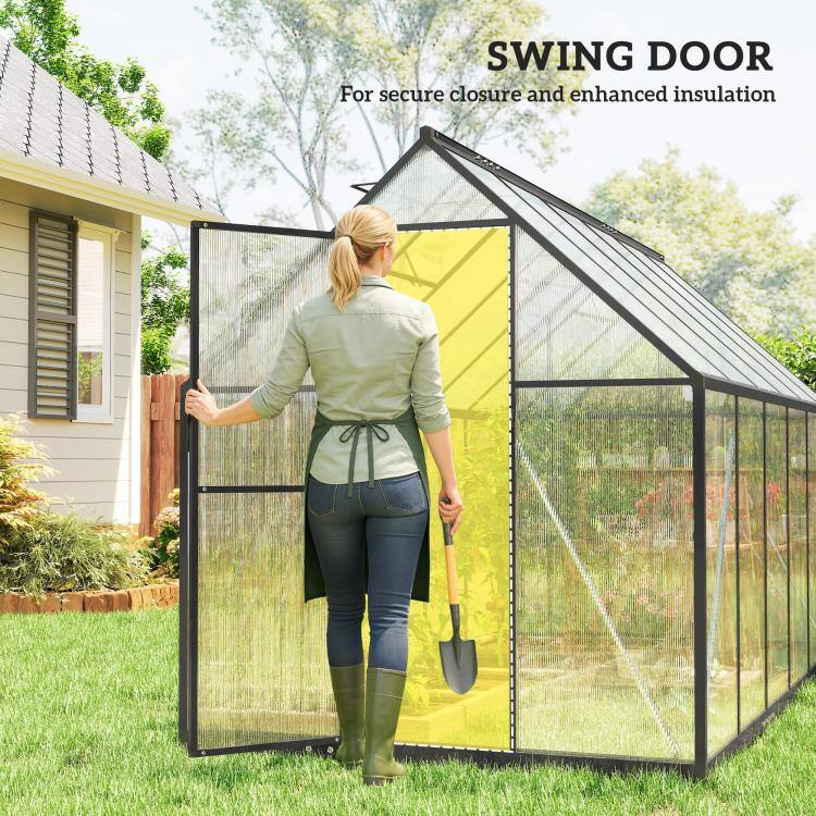 SWING DOOR  
For secure closure and enhanced insulation