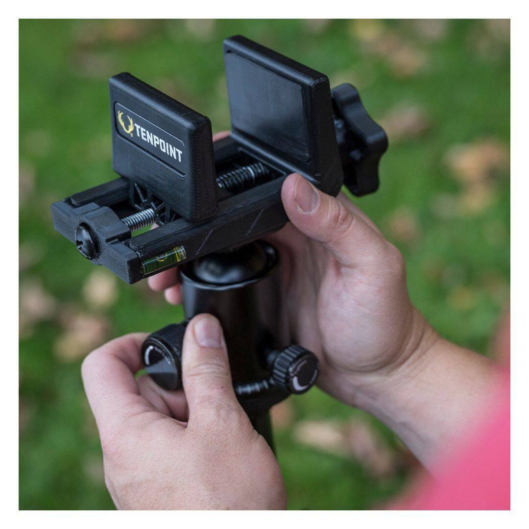 Back. TenPoint - TenPoint Axis Tripod (Black).