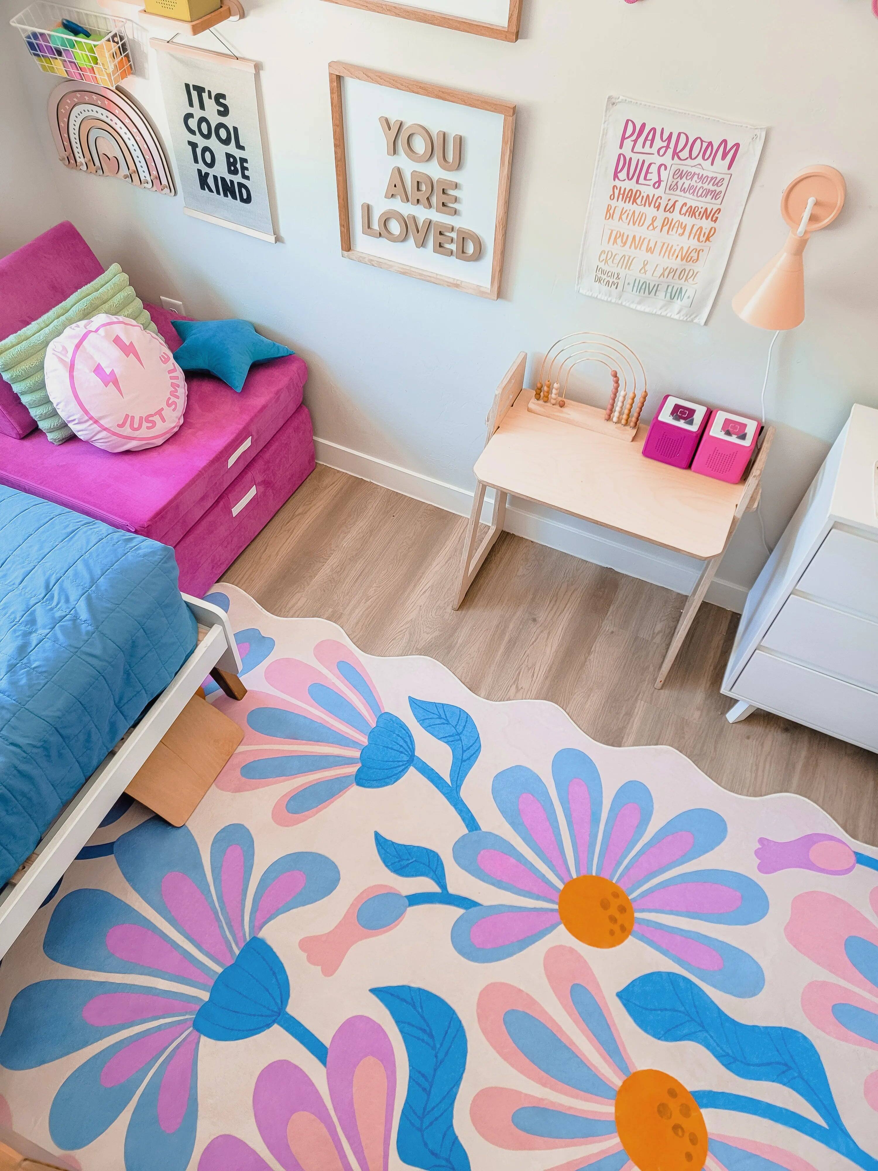 IT'S COOL TO BE KIND  
YOU ARE LOVED  

PLAYROOM RULES  
everyone is welcome  
SHARING is CARING  
BE KIND & PLAY FAIR  
TRY NEW THINGS  
CREATE & EXPLORE  
DREAM & HAVE FUN