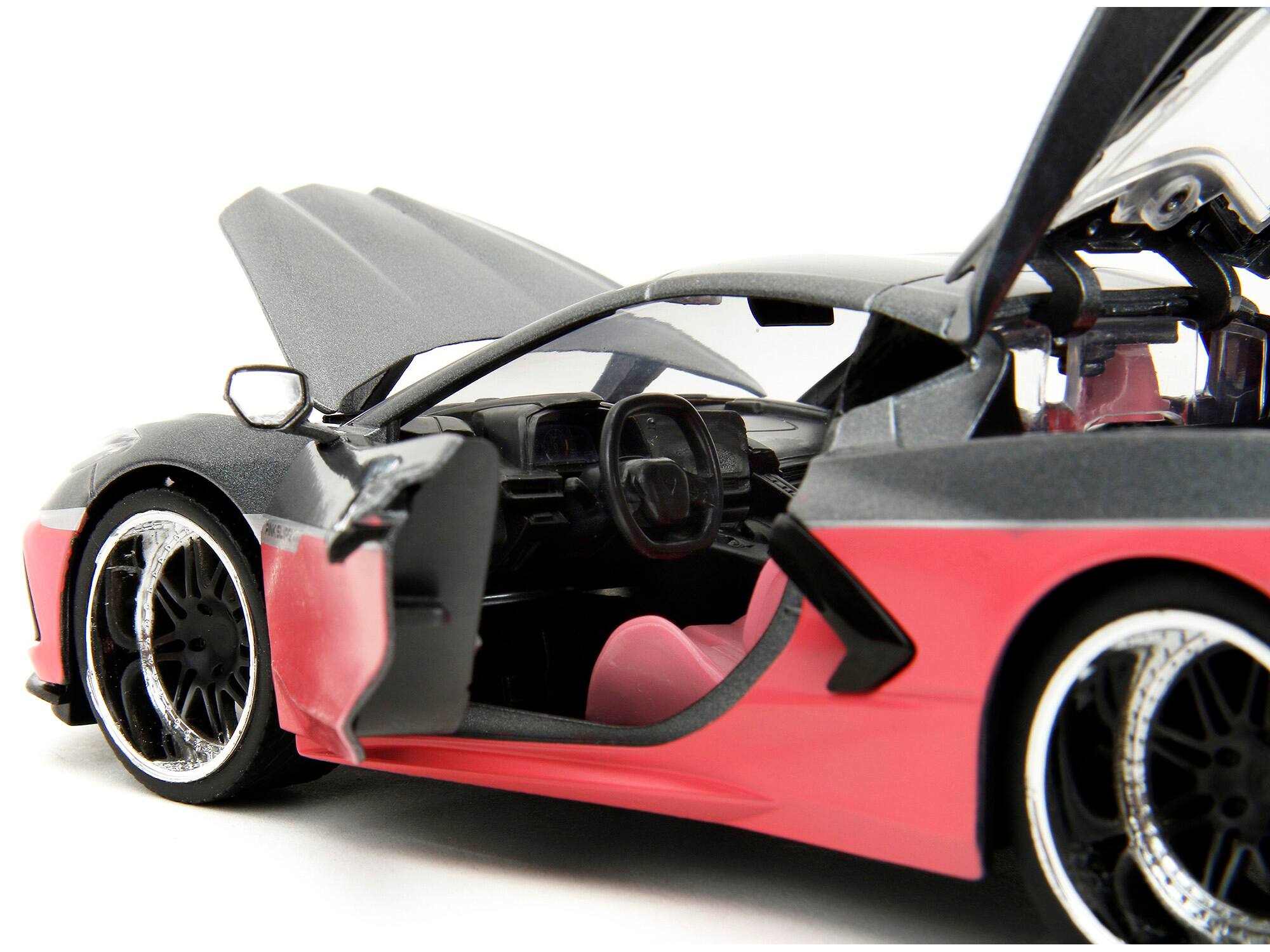Left. Jada - 2020 Chevrolet Corvette Gray Metallic and Pink "Pink Slips" Series 1/24 Diecast Model Car by Jada - Gray Metallic And Pink.